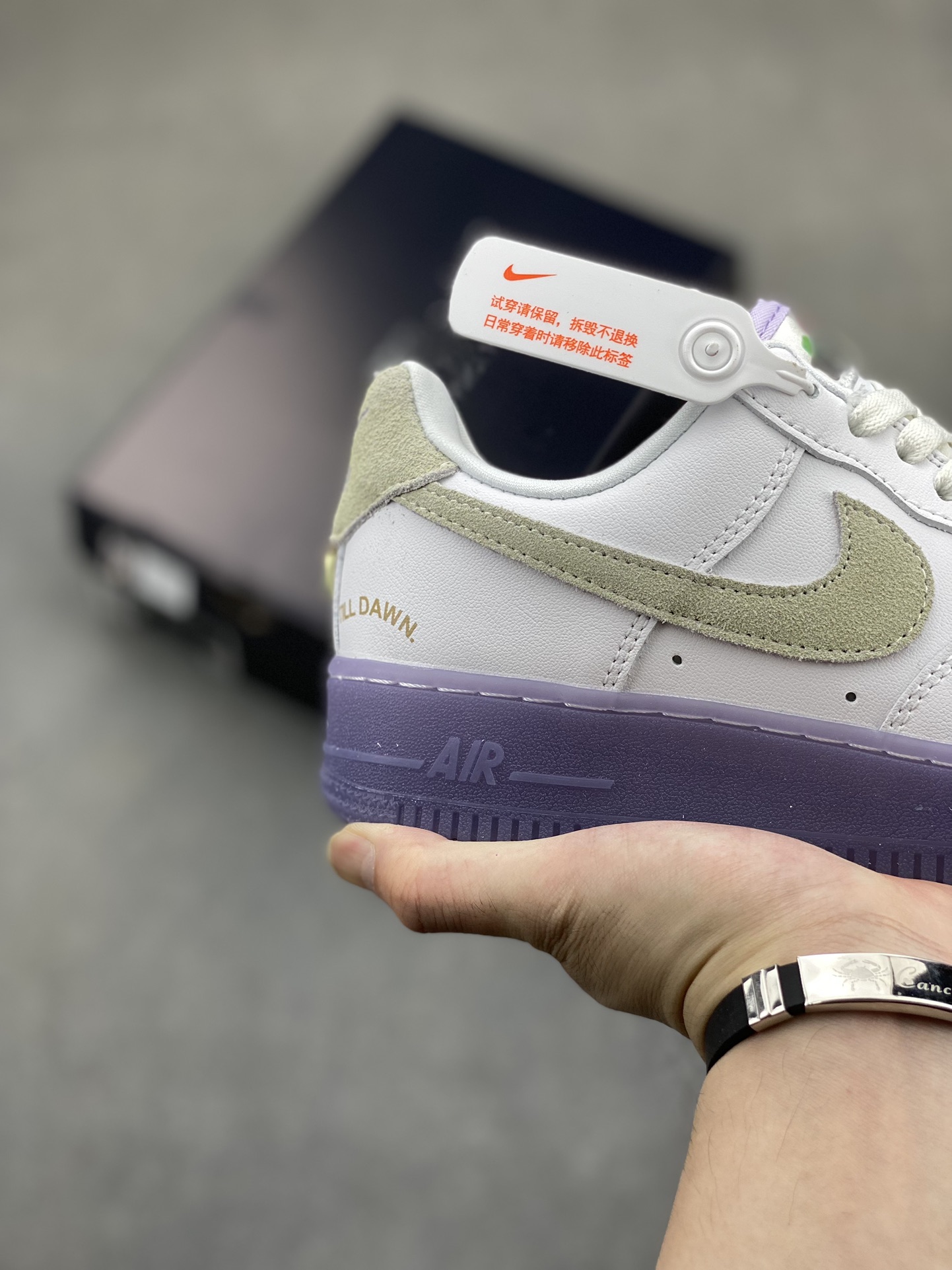 Nike Air Force 1 '07 Low White Dawn - Stylish and Comfortable Sneakers 6 i1718652098 9977 4