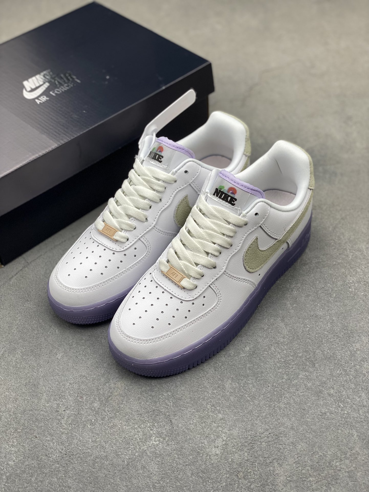 Nike Air Force 1 '07 Low White Dawn - Stylish and Comfortable Sneakers 9 i1718652099 2936 8