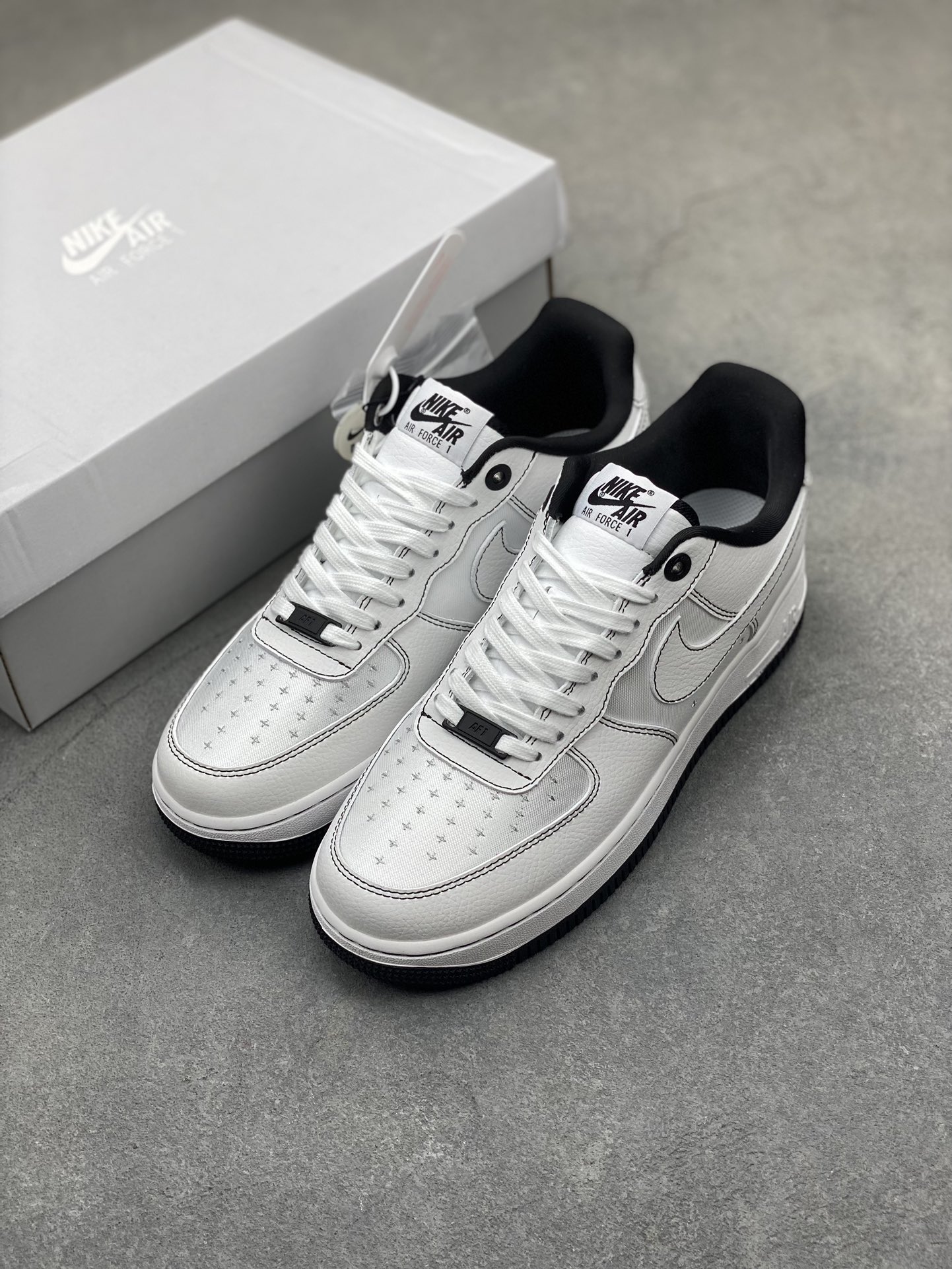 Nike Air Force 1 '07 Low White/Black Ice Silk Sneakers - Breathable Comfort 9 i1718653030 5460 0