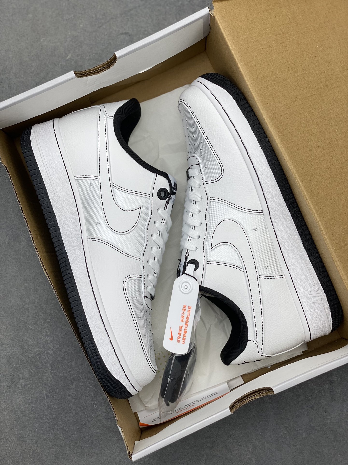 Nike Air Force 1 '07 Low White/Black Ice Silk Sneakers - Breathable Comfort 10 i1718653031 5434 2