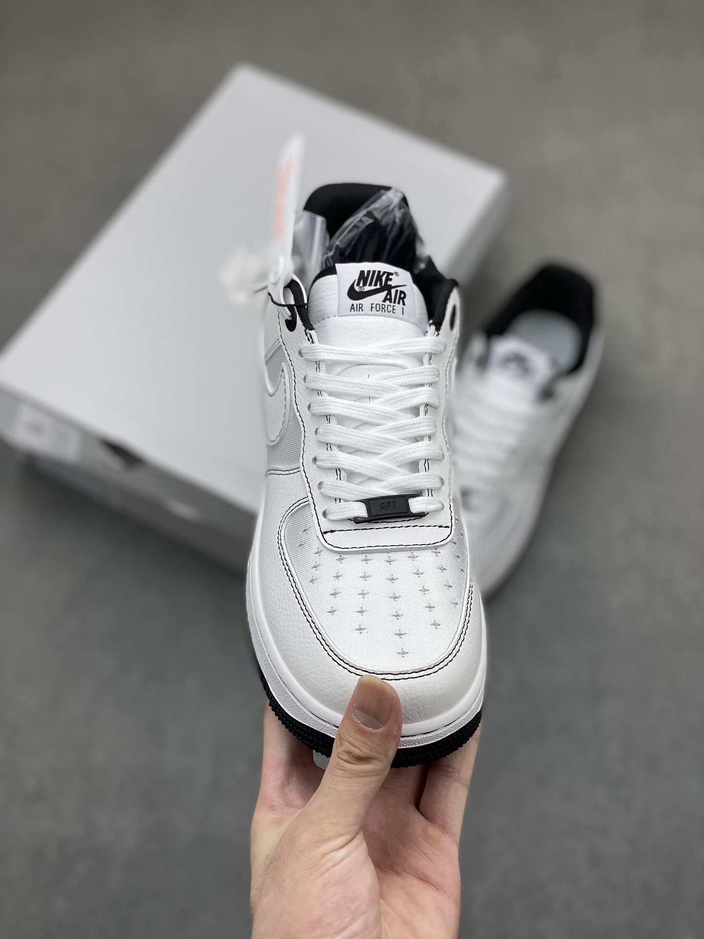 Nike Air Force 1 '07 Low White/Black Ice Silk Sneakers - Breathable Comfort 3 i1718653031 7094 7