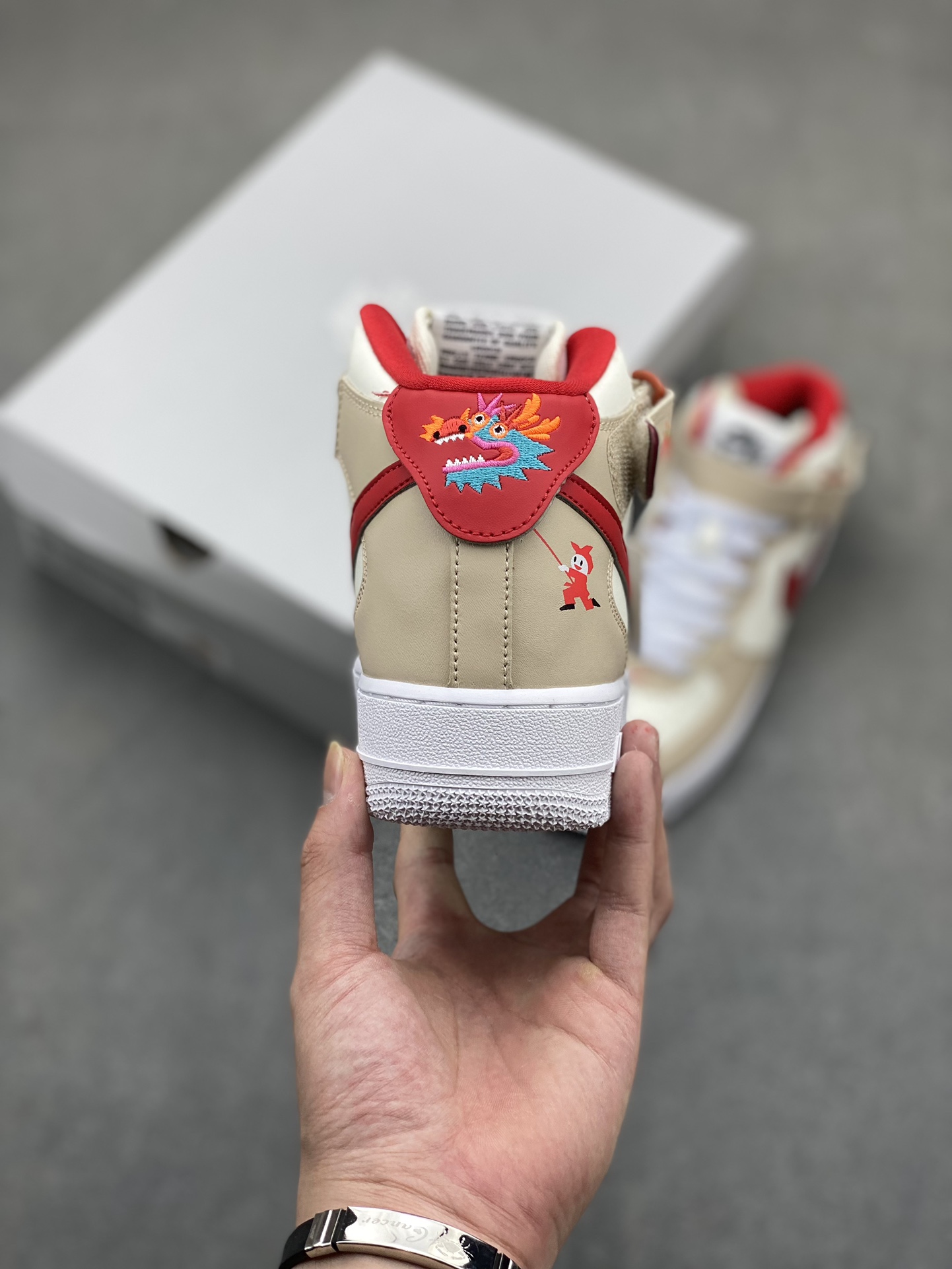 Nike Air Force 1 High '07: Iconic Style, Elevated Design - FZ5521-161 5 i1718735992 1854 8