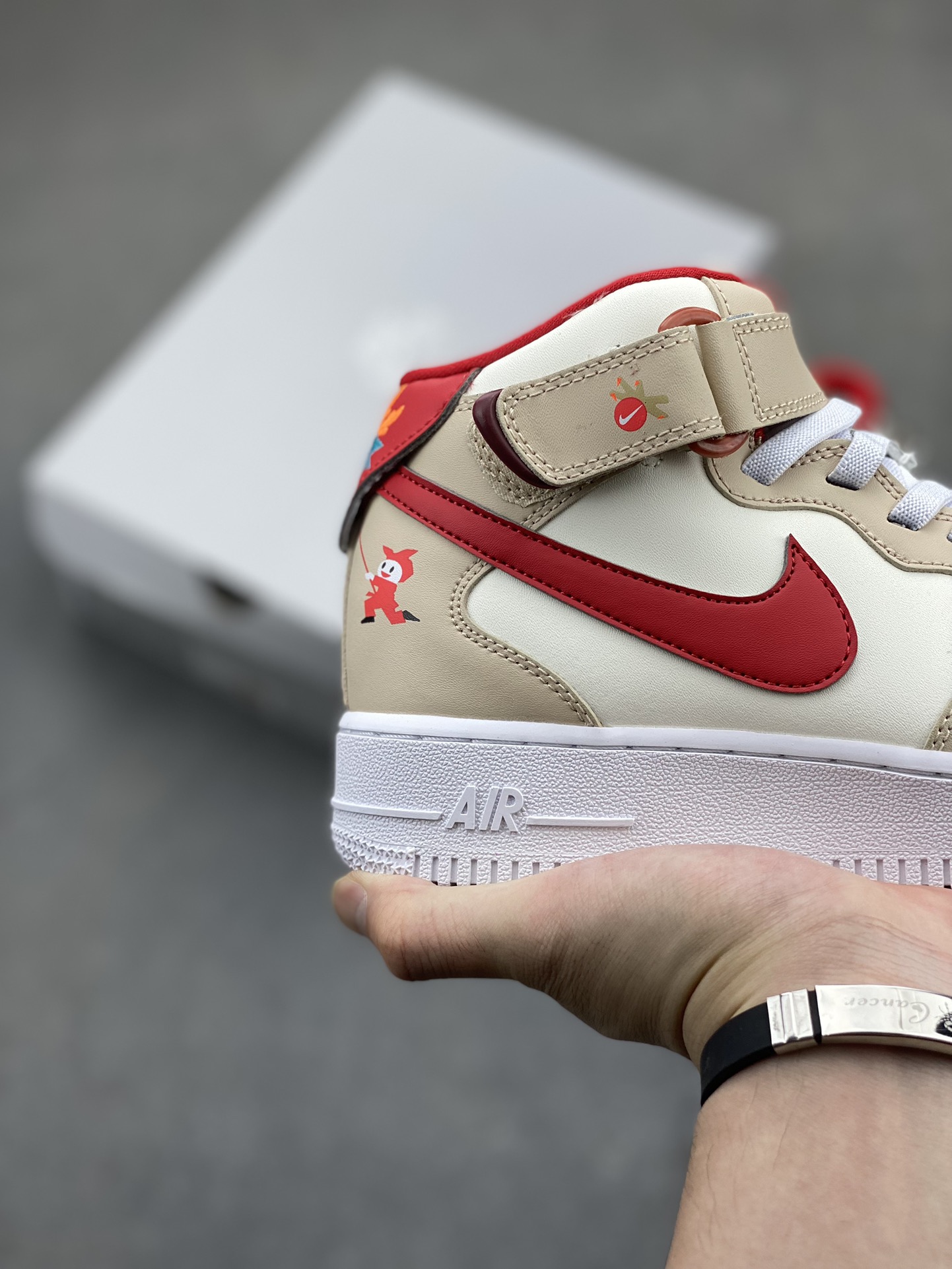 Nike Air Force 1 High '07: Iconic Style, Elevated Design - FZ5521-161 6 i1718735992 5712 0