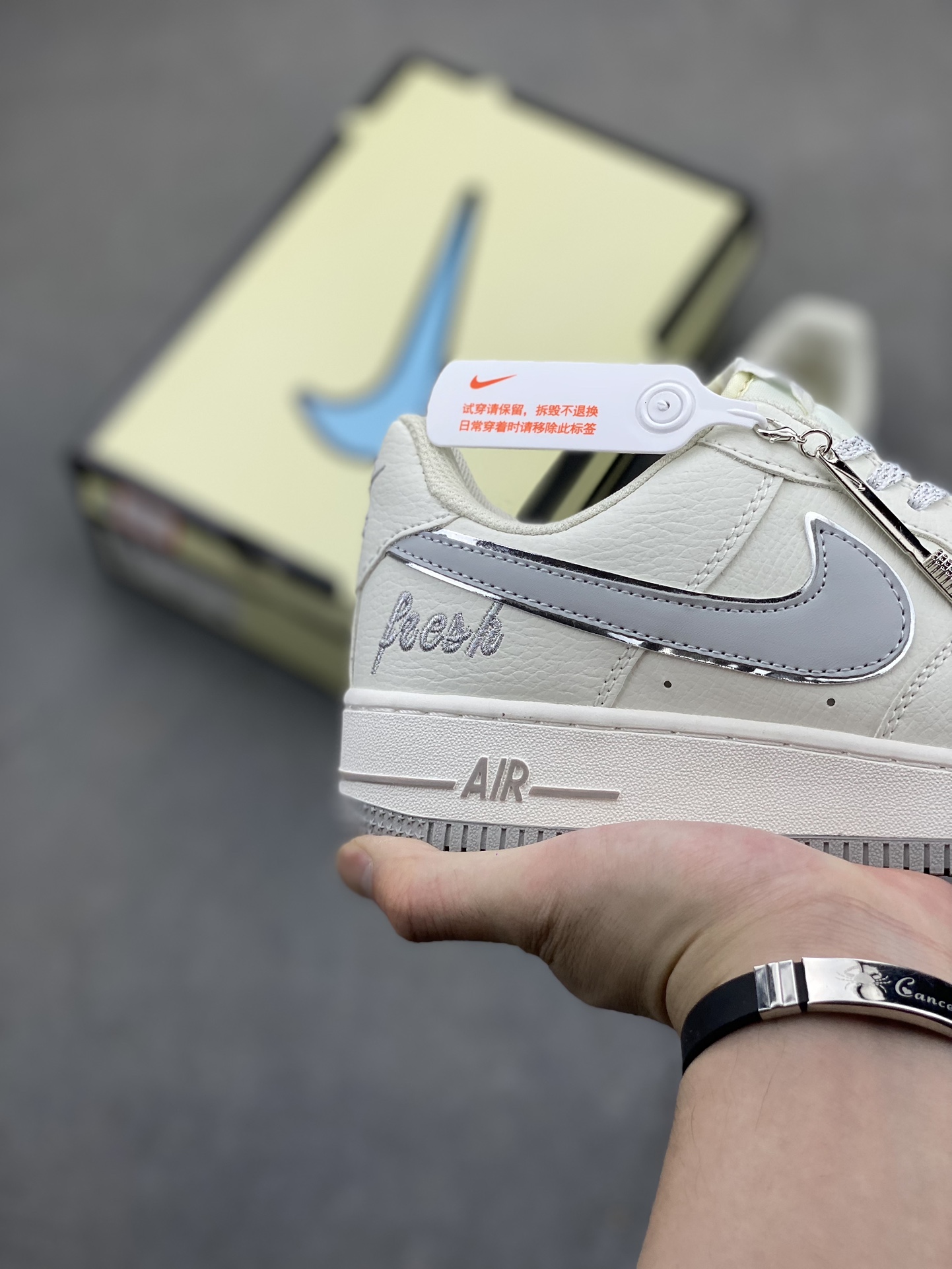 Nike Air Force 1 '07: Iconic Style, Superior Comfort, and Lasting Quality 6 i1718736248 6539 0
