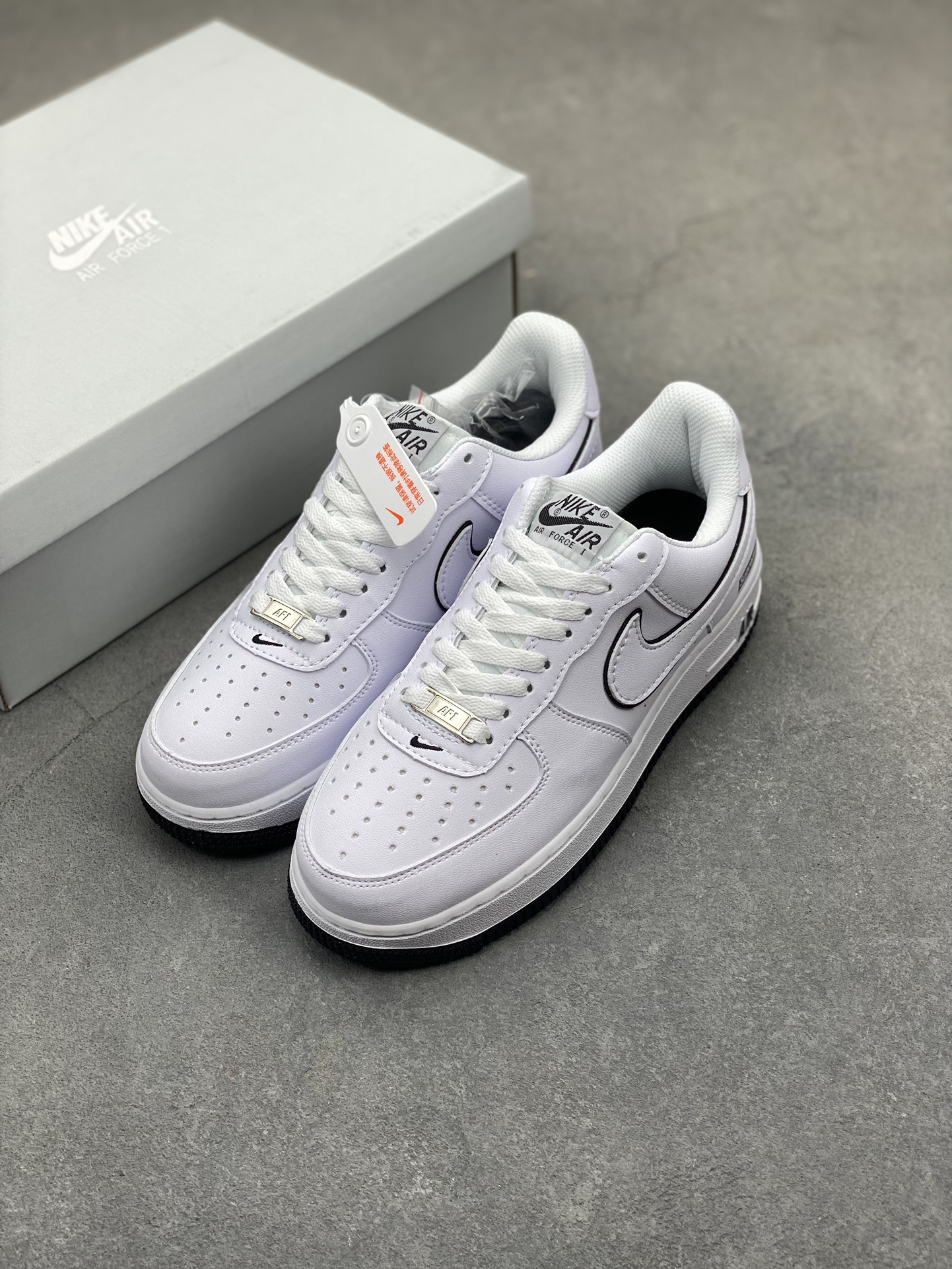 Nike Air Force 1 '07 White/Black Men's Sneakers DV0788-103 9 i1718736302 7245 0
