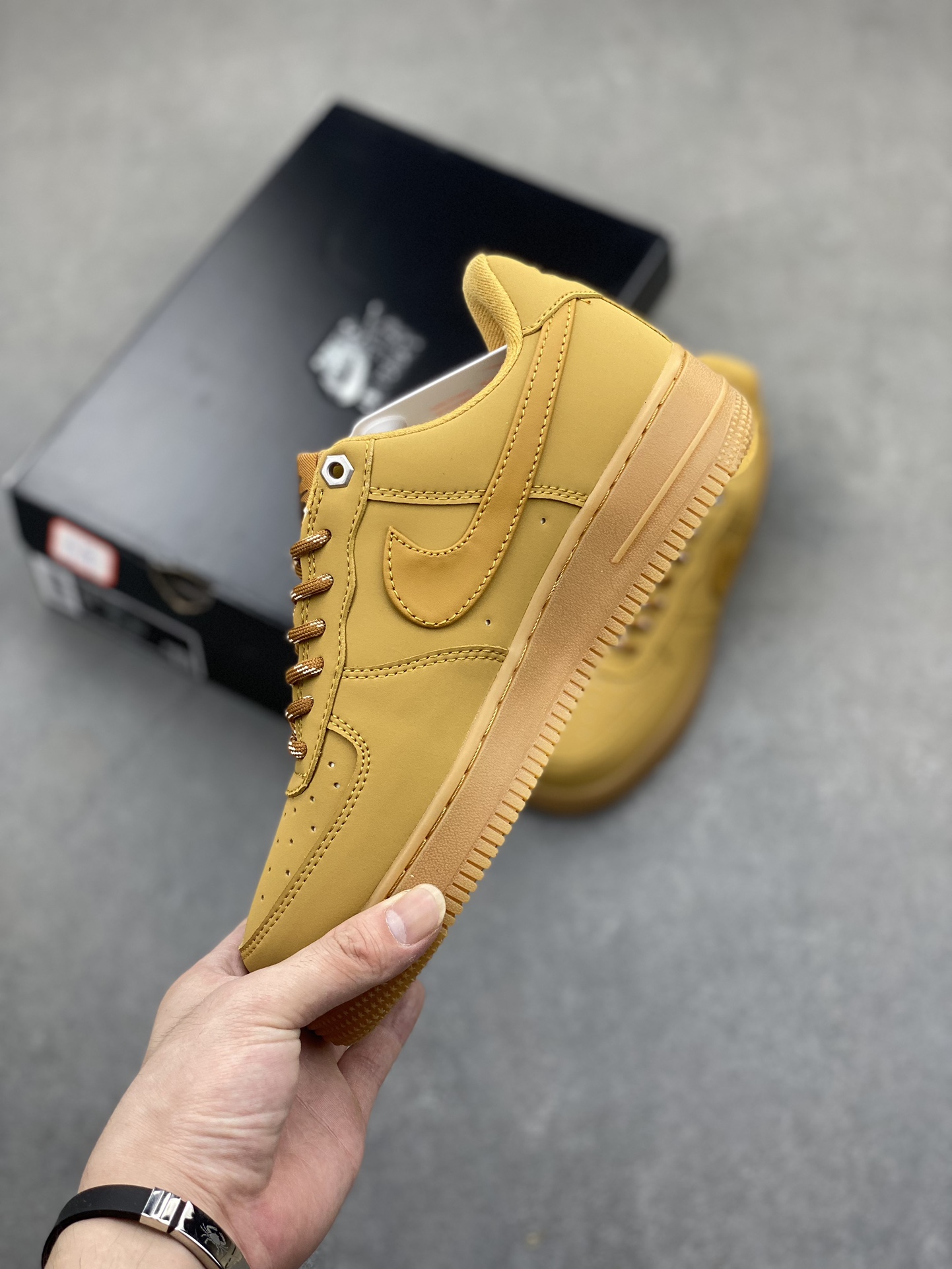Nike Air Force 1 '07 Premium - Classic Style & Comfort in Every Step 4 i1718736328 2403 0