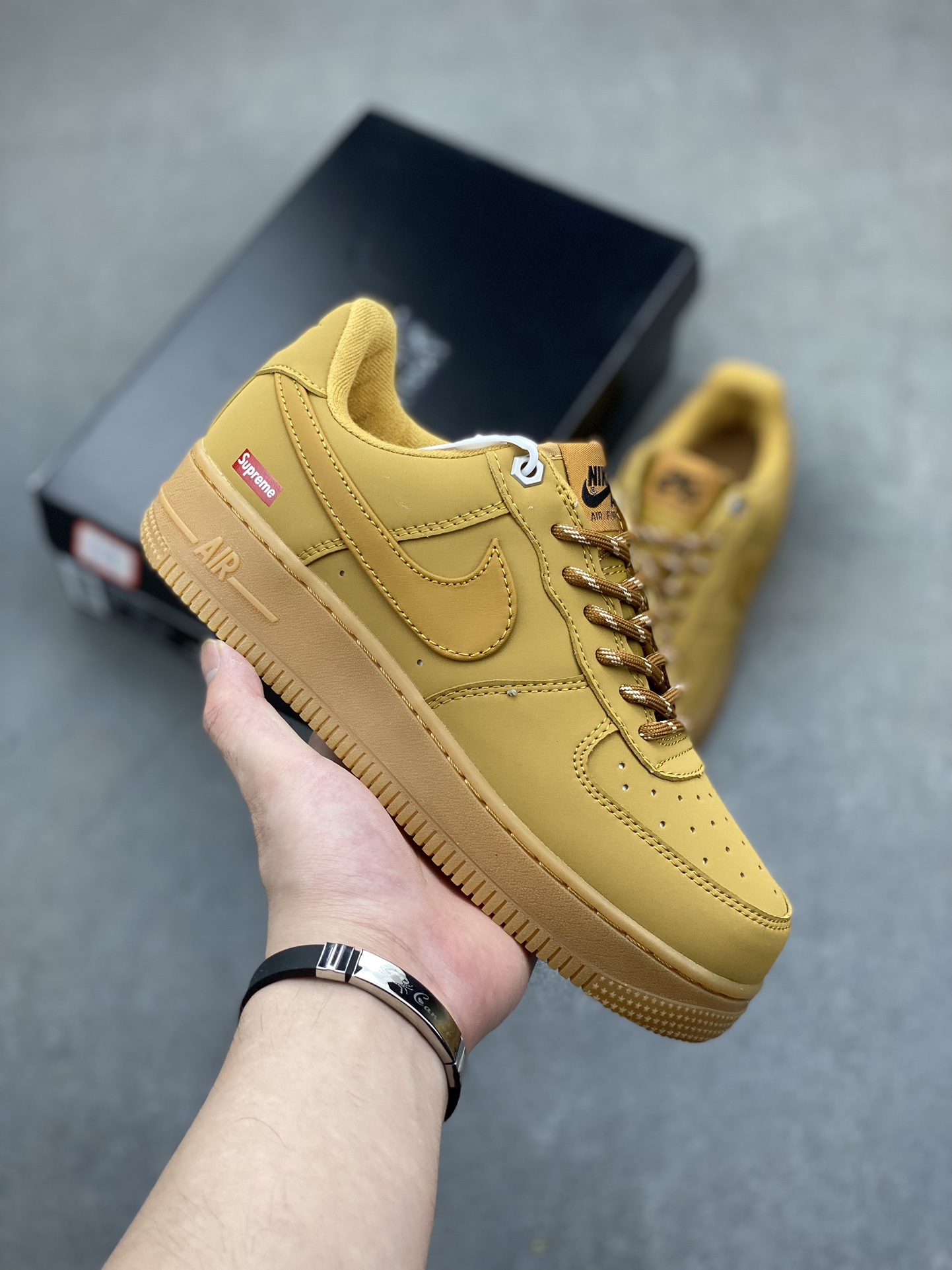 Nike Air Force 1 '07 Premium - Classic Style & Comfort in Every Step 2 i1718736328 9200 0