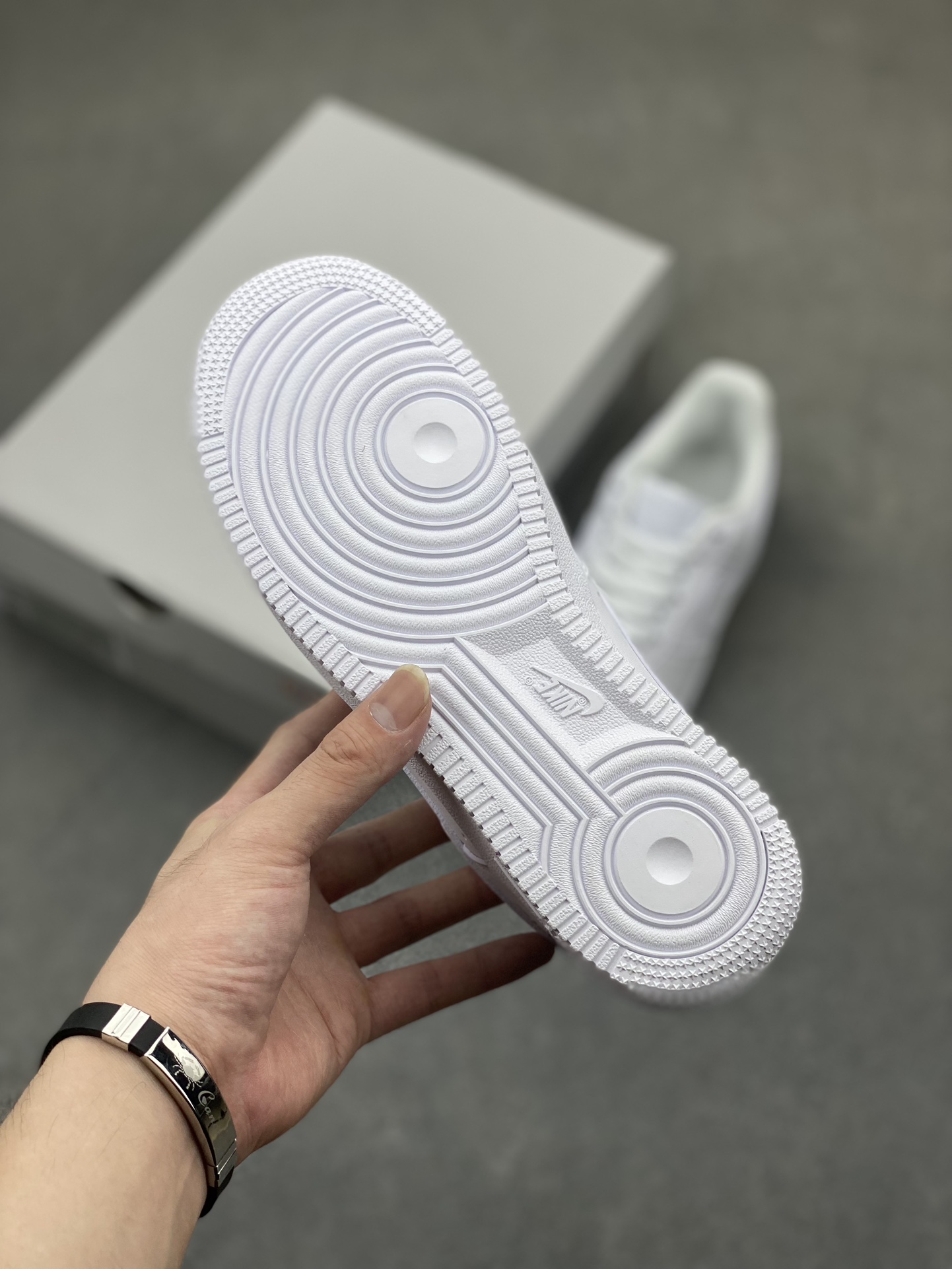 Nike Air Force 1 Low White Casual Sneakers - Style CW2288-111 7 i1718824562 3078 4