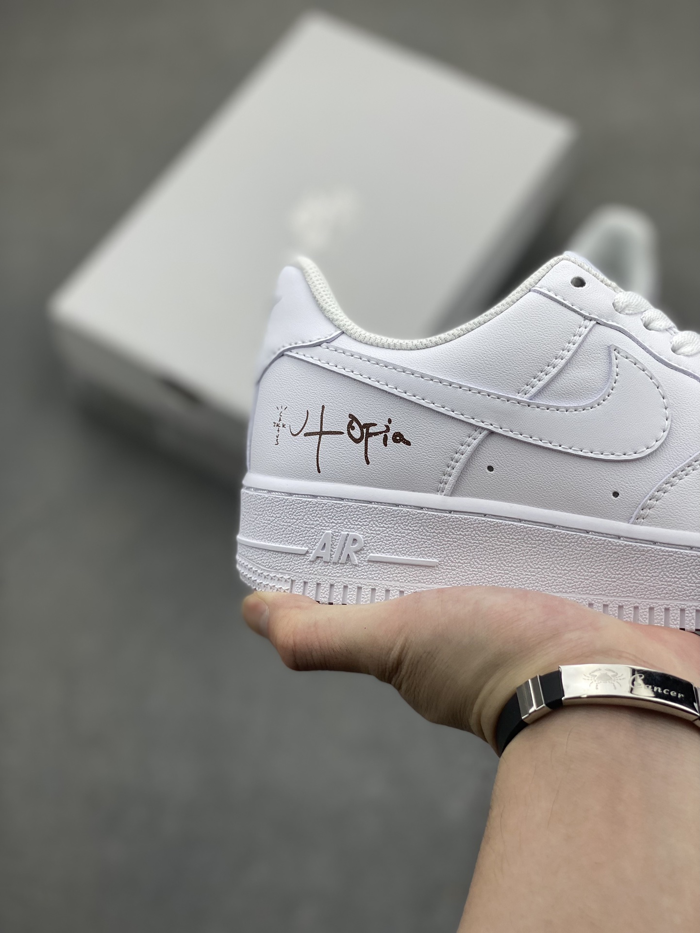 Nike Air Force 1 Low White Casual Sneakers - Style CW2288-111 6 i1718824562 4284 3