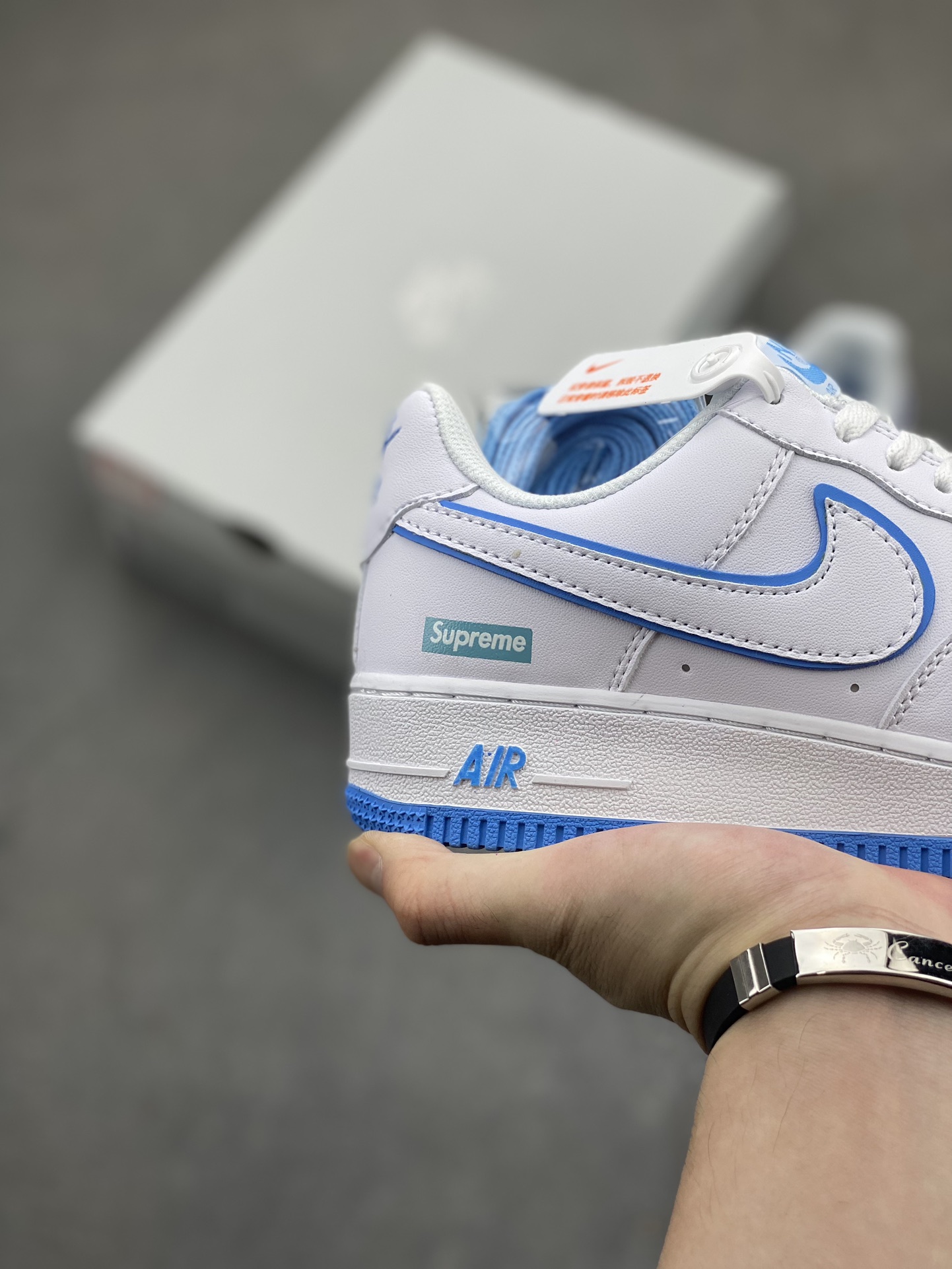 Nike Air Force 1 '07 White/Blue Supreme Edition - Iconic Style & Comfort 6 i1718824730 3711 0