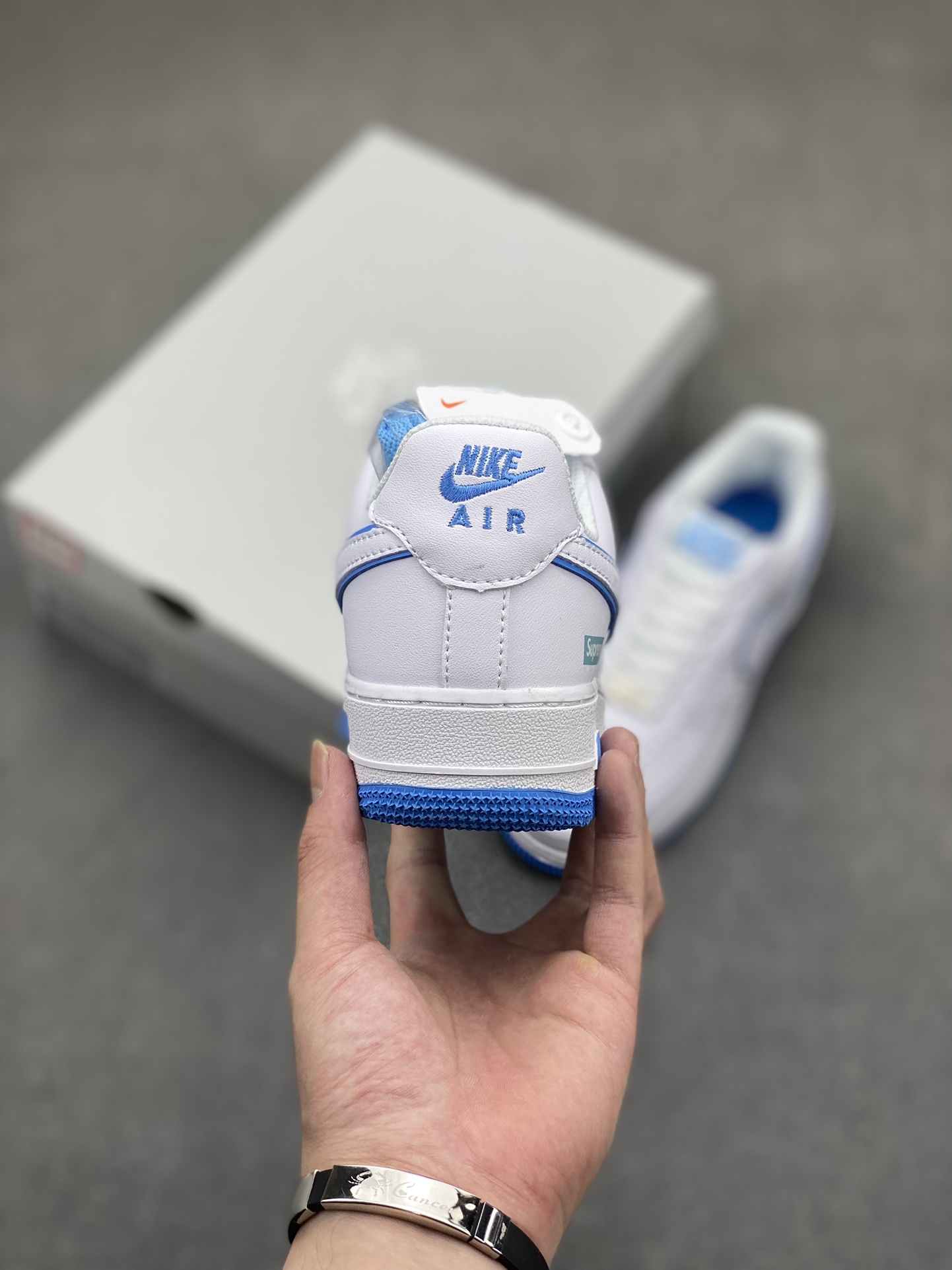 Nike Air Force 1 '07 White/Blue Supreme Edition - Iconic Style & Comfort 5 i1718824731 3055 5
