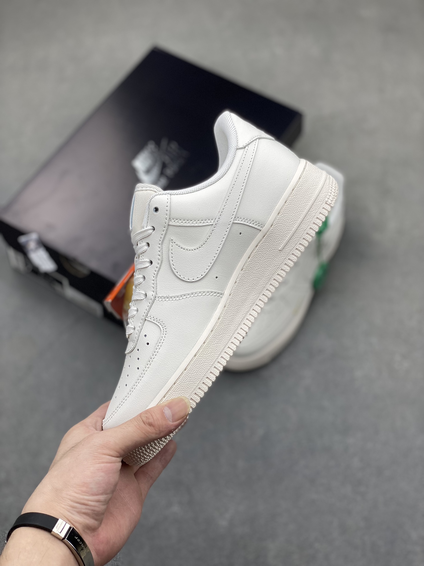 Nike Air Force 1 Low White Gold Swoosh Casual Sneakers HJ3841-030 4 i1718908394 4838 0