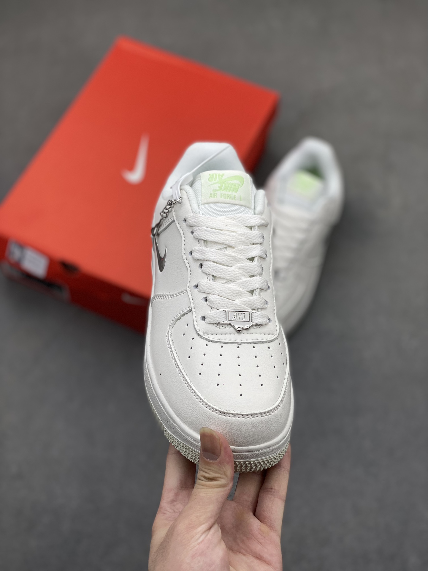 Nike Air Force 1 '07 Low White Silver - Iconic Style, Modern Comfort 3 i1719083527 7053 3
