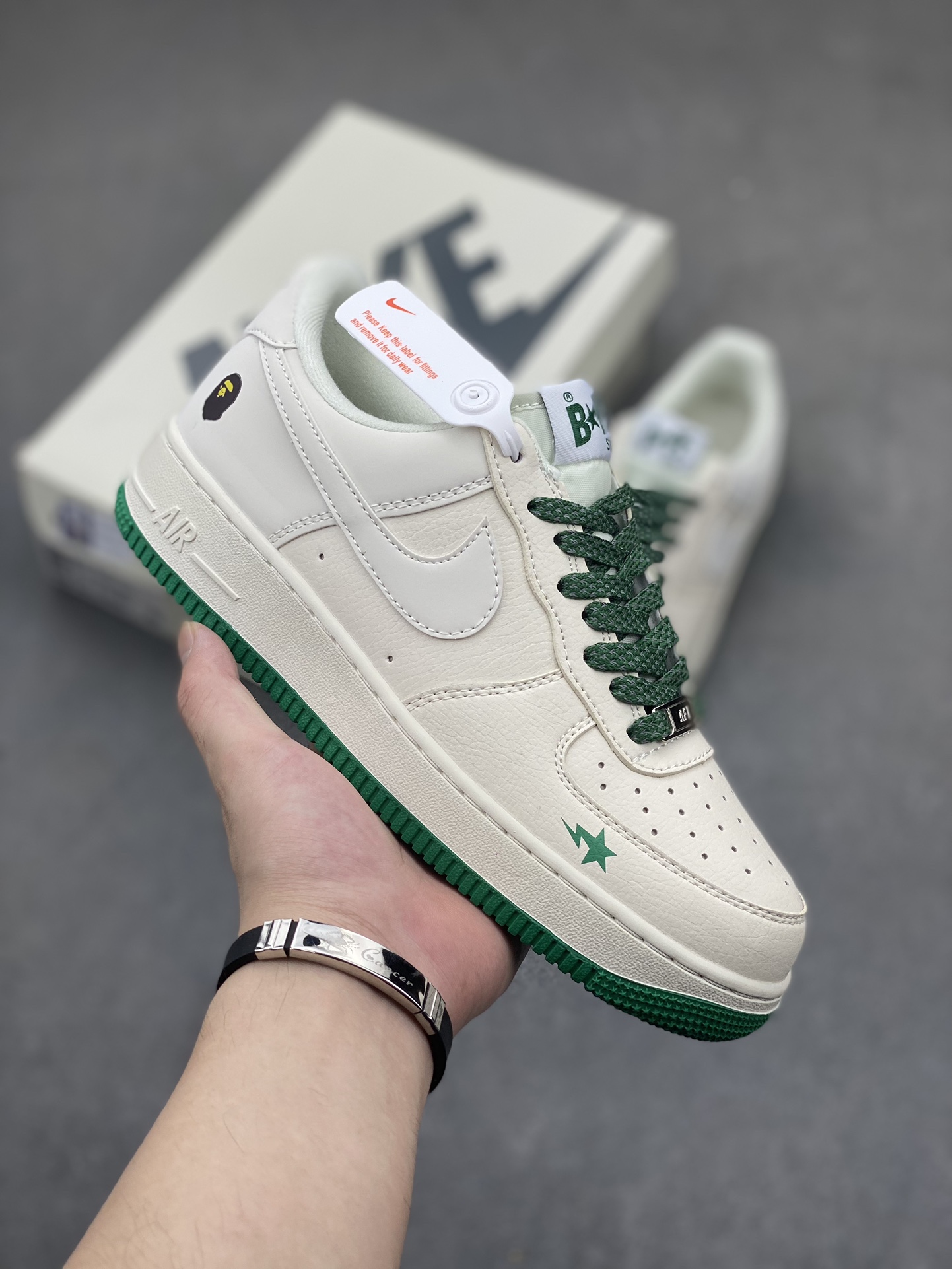 Nike Air Force 1 '07 Low BAPE Collab - Cream & Green Star Edition 2 i1719172455 2967 0