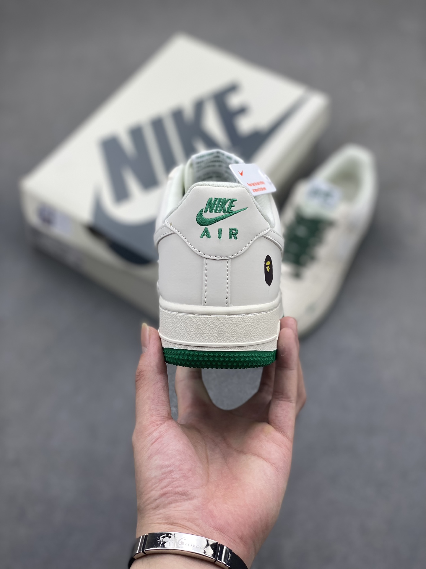 Nike Air Force 1 '07 Low BAPE Collab - Cream & Green Star Edition 5 i1719172455 8963 0