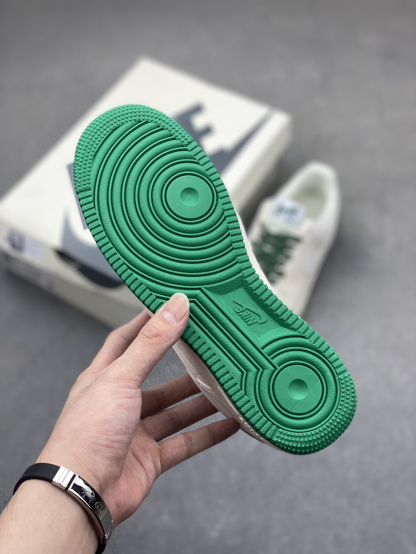 Nike Air Force 1 '07 Low BAPE Collab - Cream & Green Star Edition 7 i1719172456 4711 0