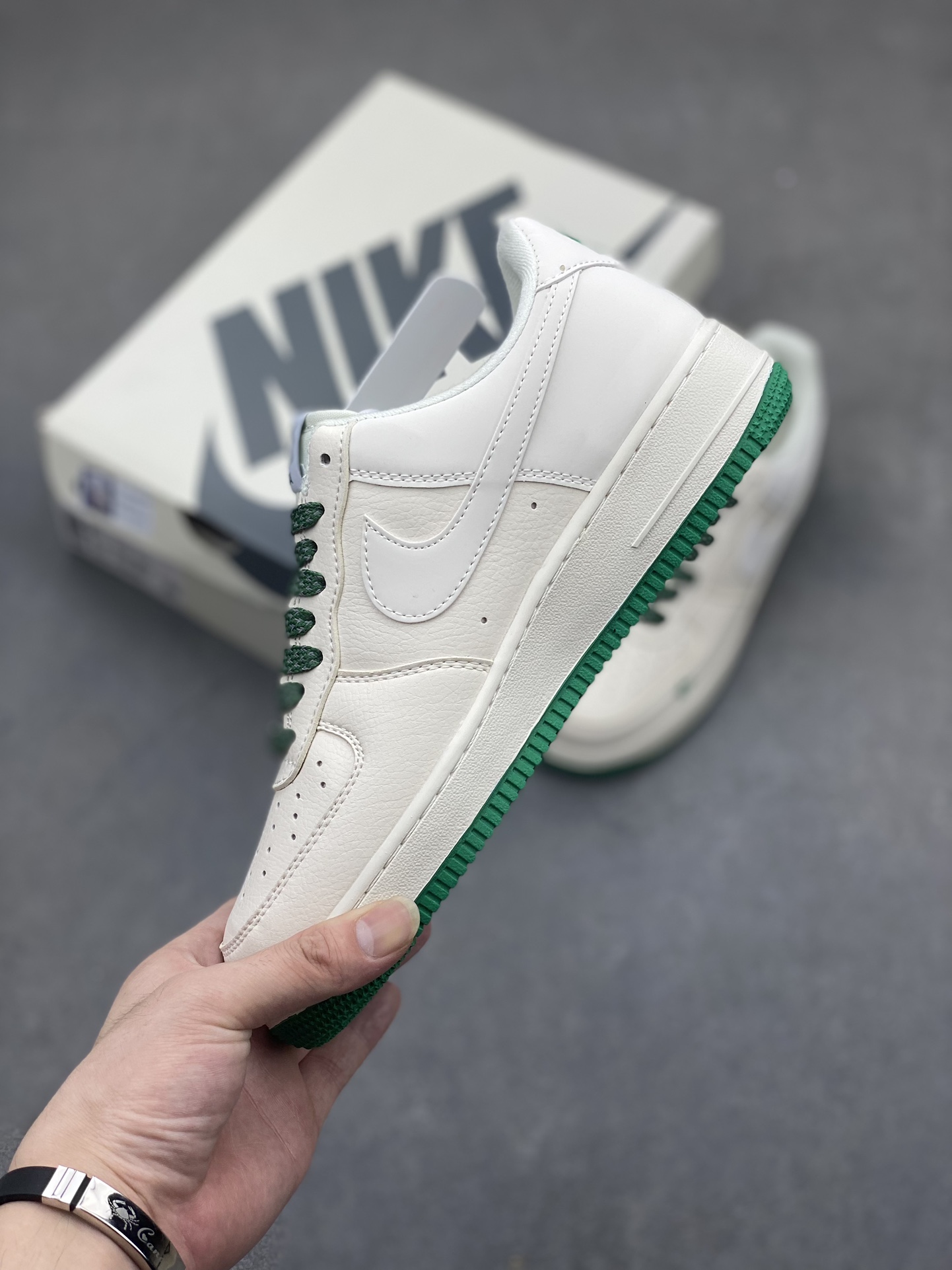 Nike Air Force 1 '07 Low BAPE Collab - Cream & Green Star Edition 4 i1719172456 7813 0