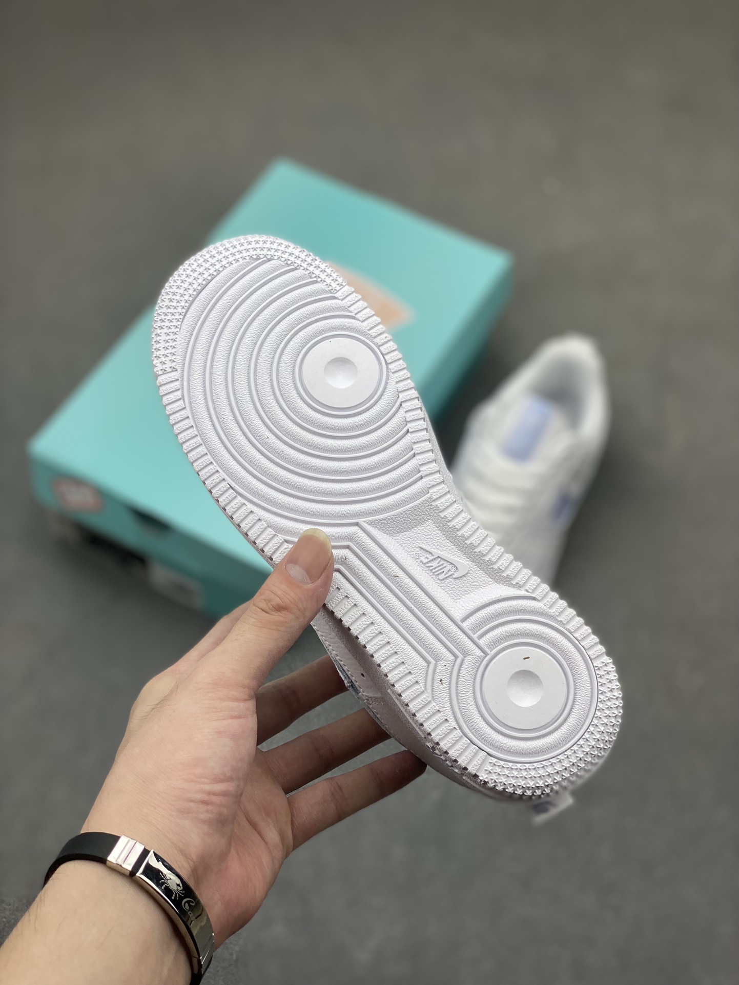 Nike Air Force 1 White Blue Reflective Hook Sneakers FB8971-800 7 i1719172605 356 4