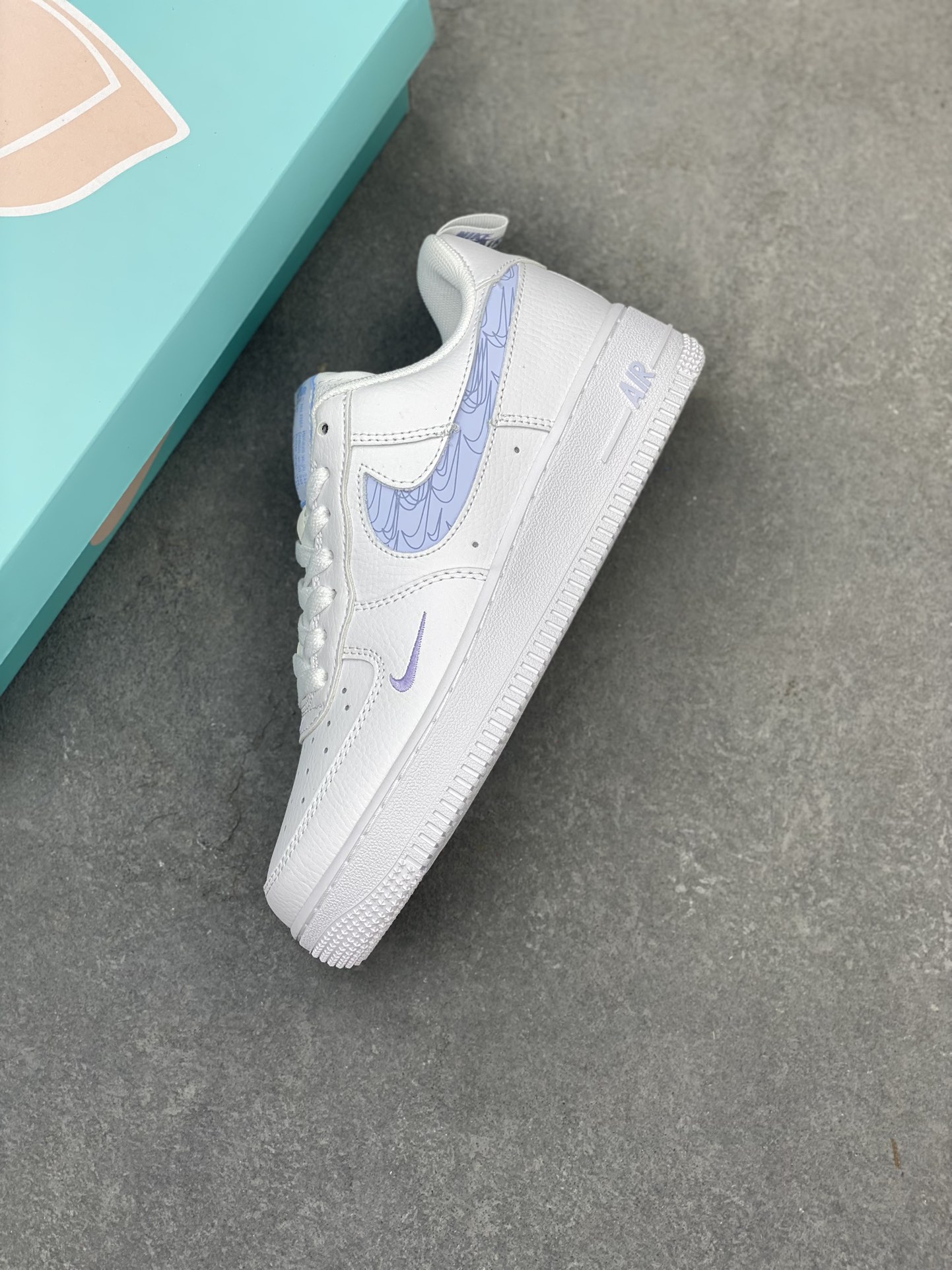 Nike Air Force 1 White Blue Reflective Hook Sneakers FB8971-800 8 i1719172605 6839 2