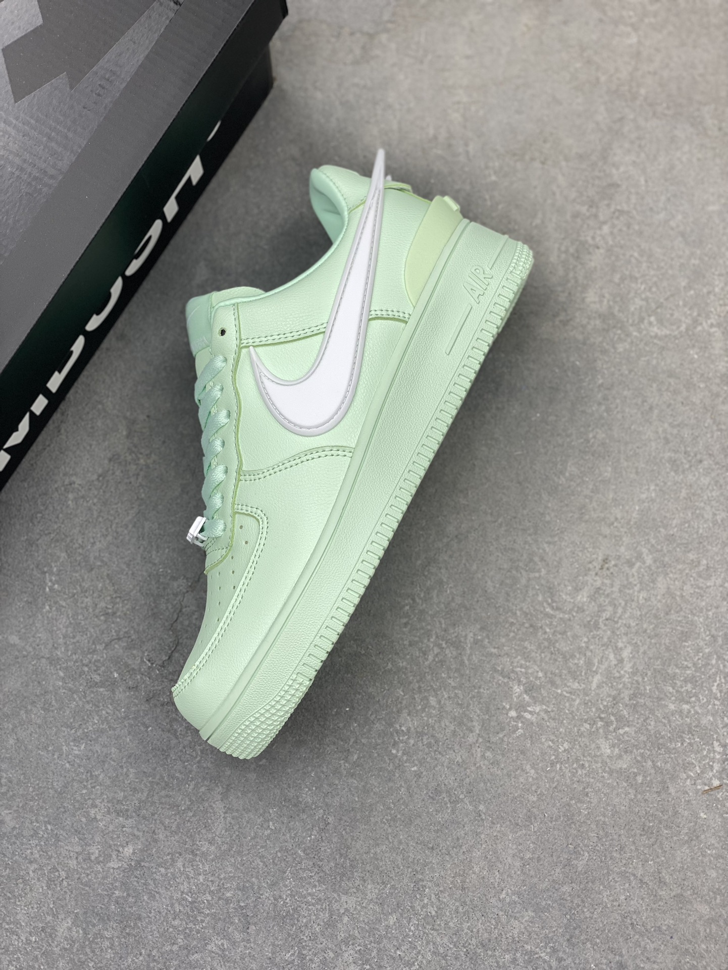 AMBUSH x Nike Air Force 1 Low SP 'Phantom' Casual Sneakers DV3464-006 8 i1719172775 2619 0