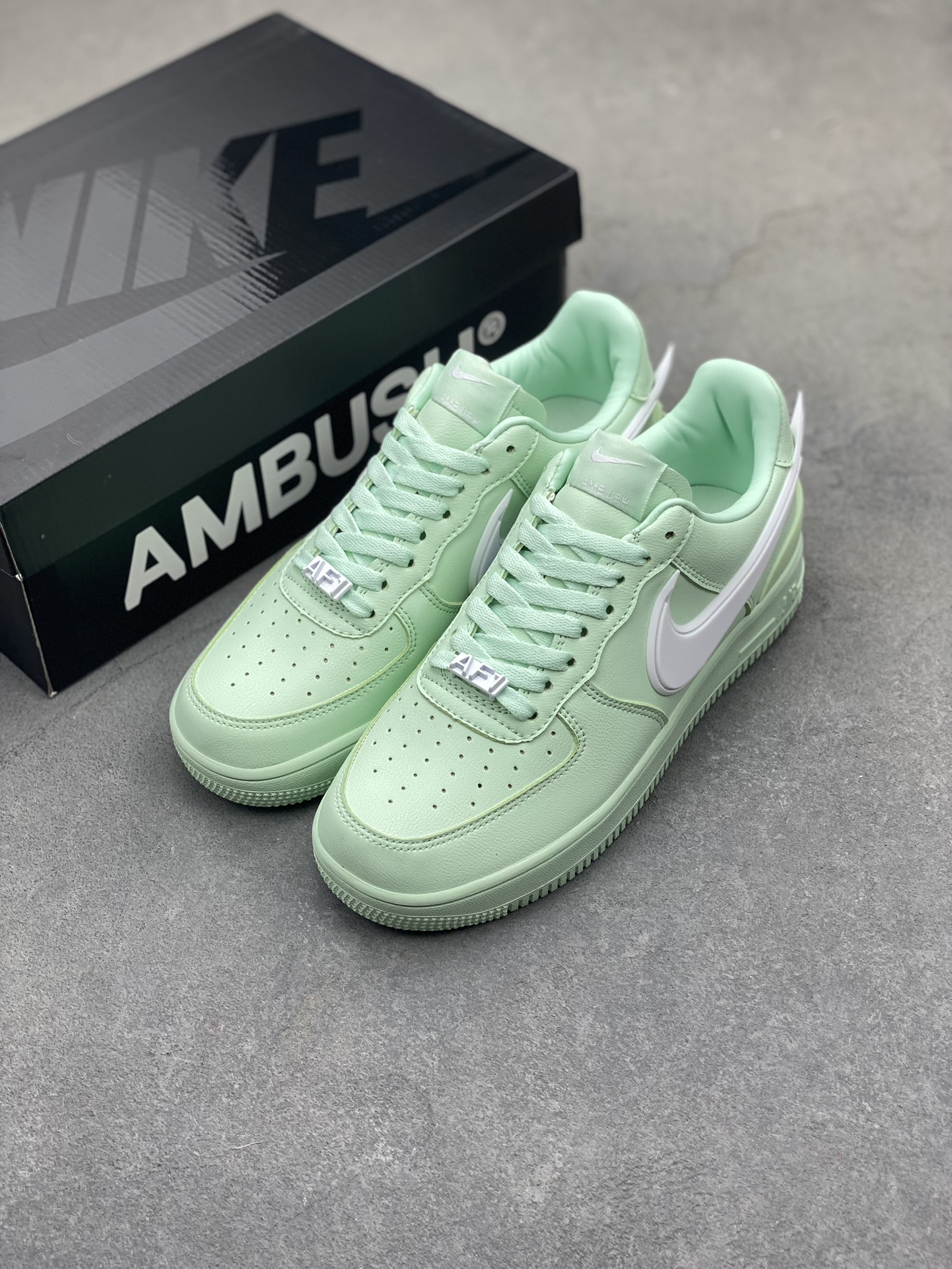 AMBUSH x Nike Air Force 1 Low SP 'Phantom' Casual Sneakers DV3464-006 9 i1719172775 9592 0