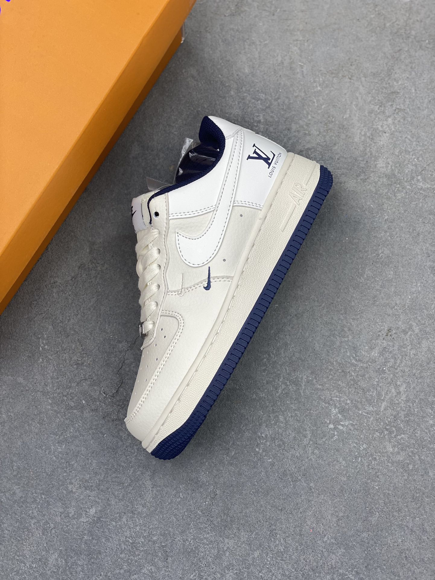 Nike Air Force 1 Low Louis Vuitton Custom Sneakers - Limited Edition 8 i1719262229 8989 3