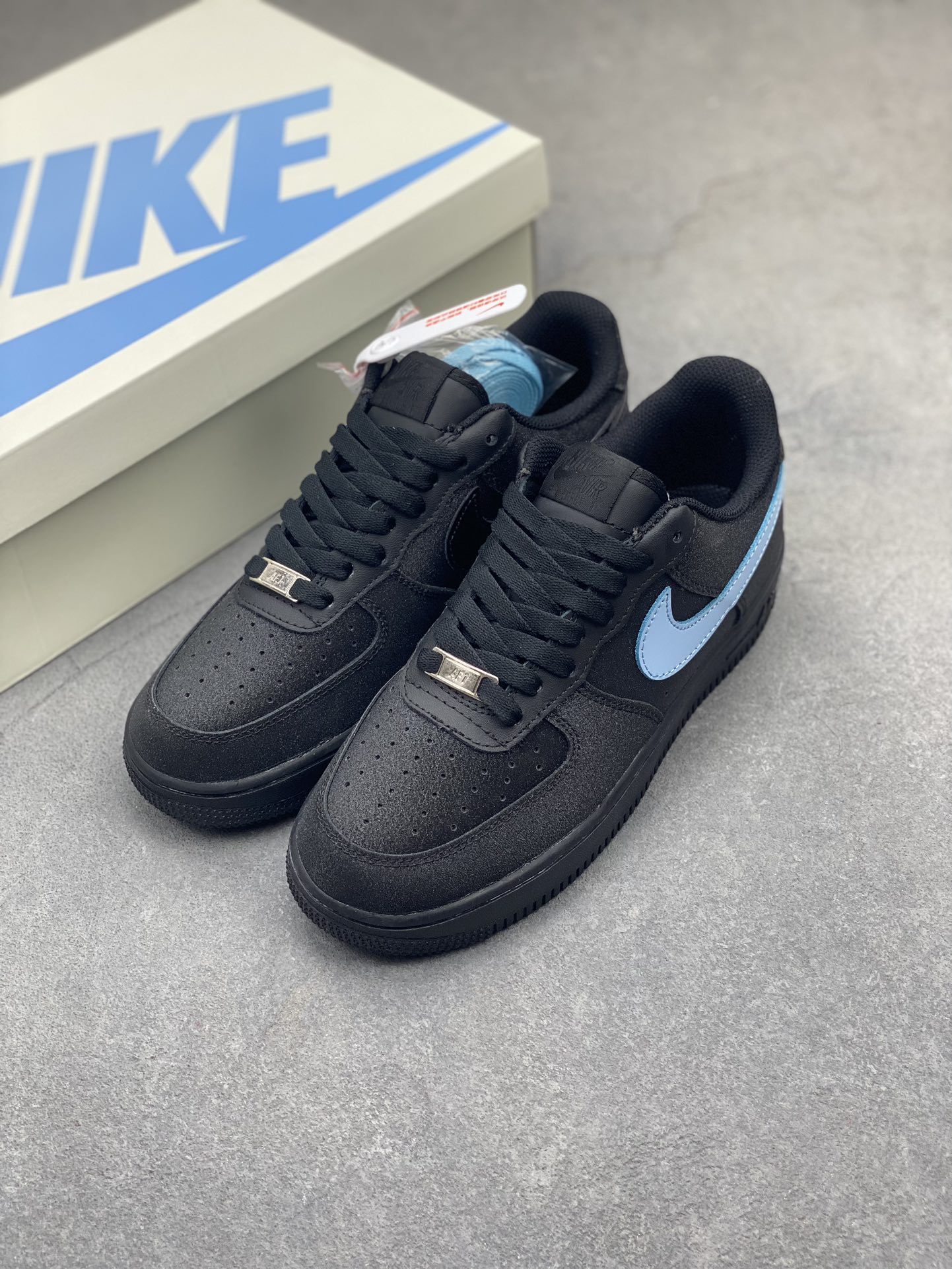 Nike Air Force 1 Low '07 Black and Light Blue Classic Sneakers 9 i1719262366 3597 8