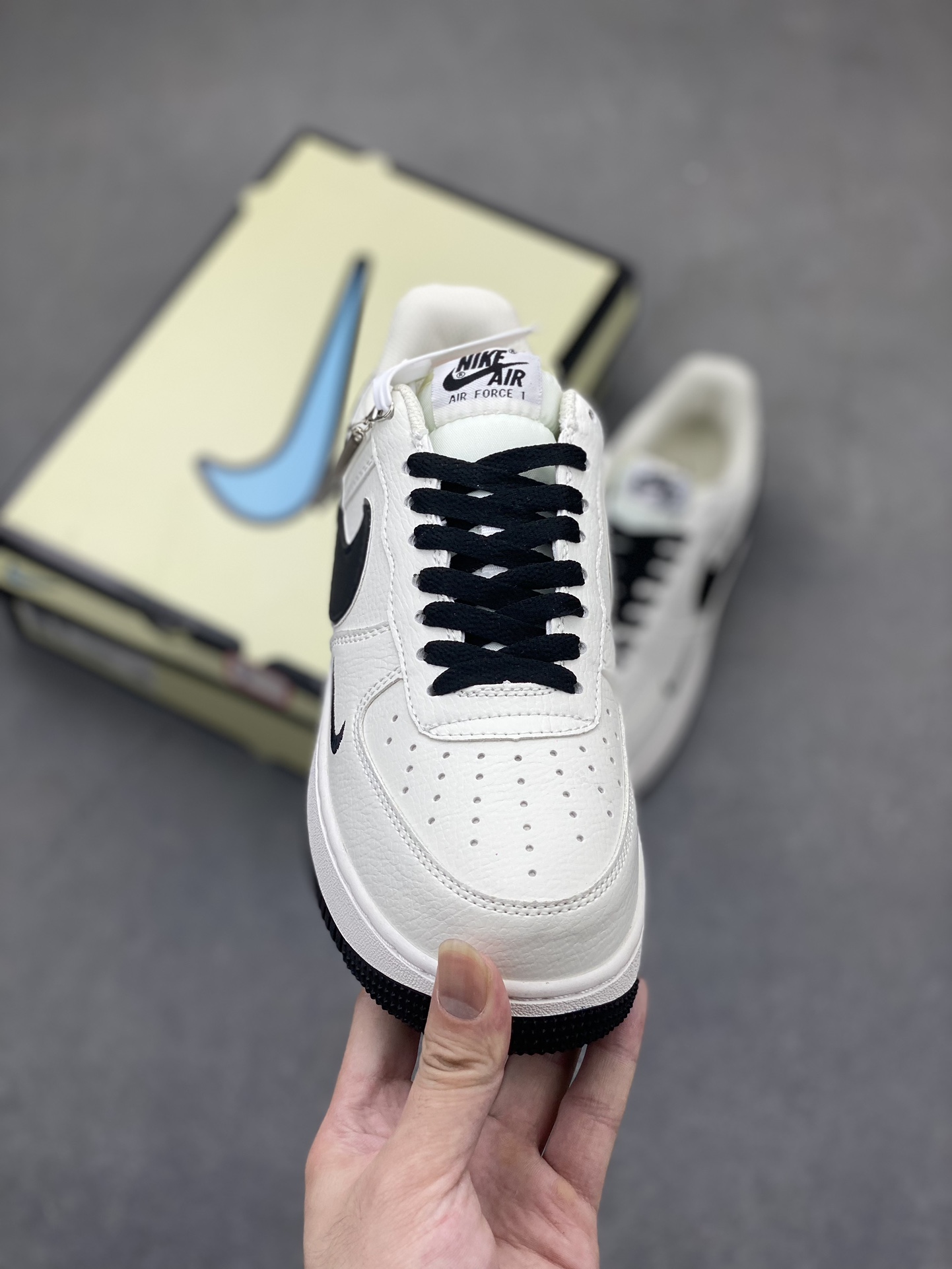 Nike Air Force 1 Low Casual Sneakers - Iconic Style, Ultimate Comfort 3 i1719262607 1240 5