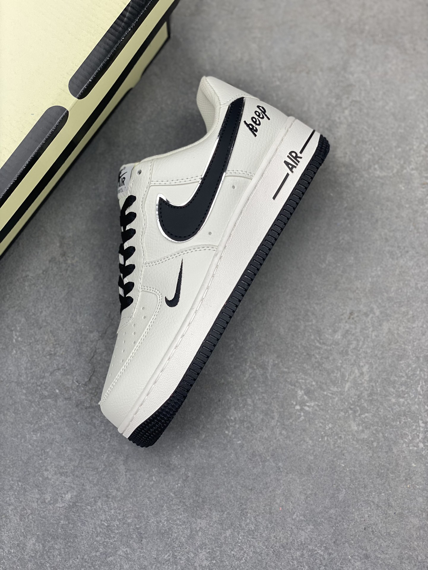Nike Air Force 1 Low Casual Sneakers - Iconic Style, Ultimate Comfort 8 i1719262607 2041 7