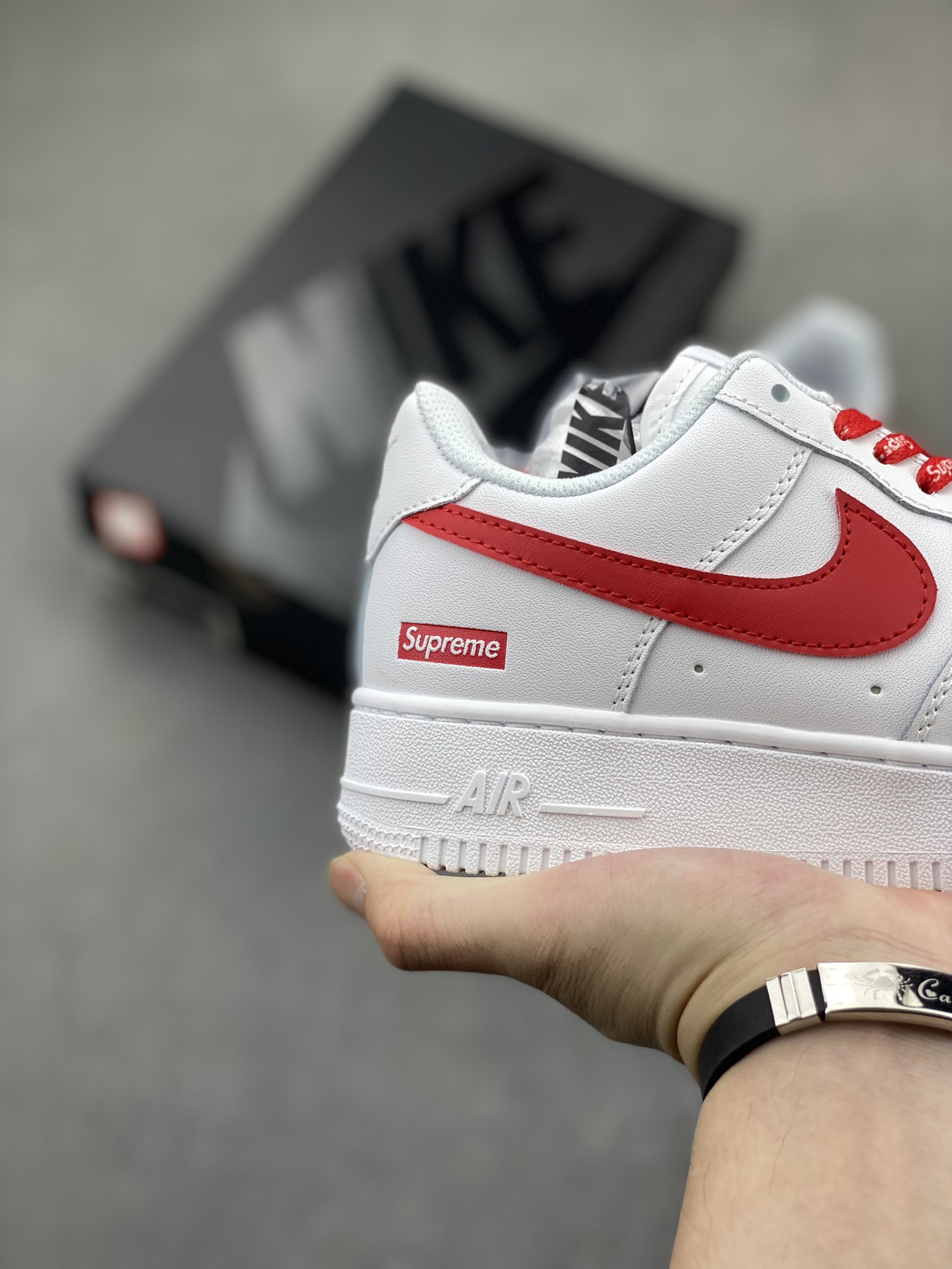 Nike Air Force 1 Low Supreme White Red CU9225-100 Sneakers 6 i1719351521 3241 7