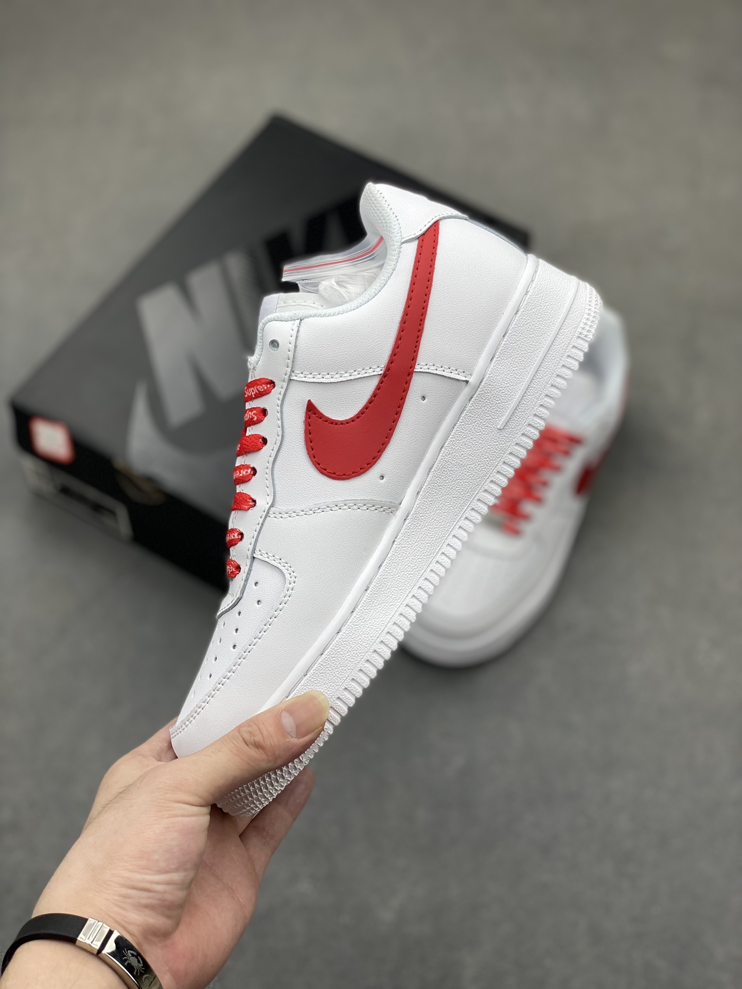 Nike Air Force 1 Low Supreme White Red CU9225-100 Sneakers 4 i1719351521 7107 2