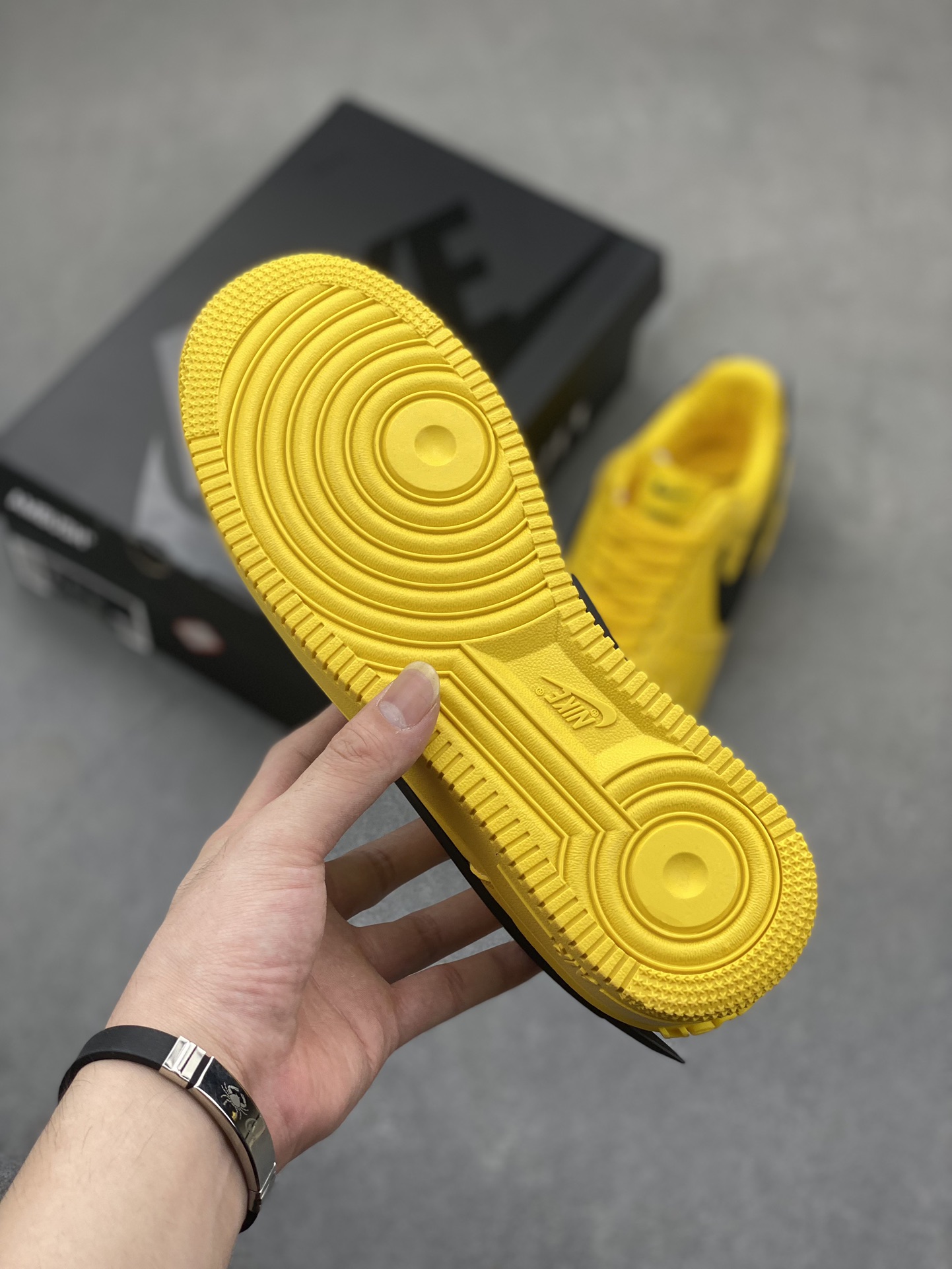 Nike Air Force 1 Low AMBUSH Yellow Black DV3464-005 Sneakers 7 i1719351778 9575 7