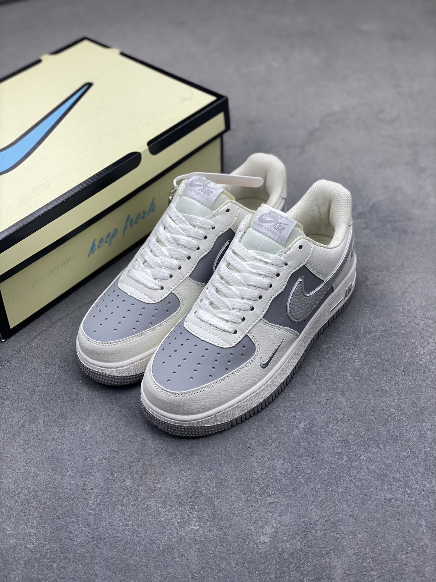 Nike Air Force 1 Low Sneakers - Classic Style, Superior Comfort, Perfect Fit 9 i1719351826 6573 3