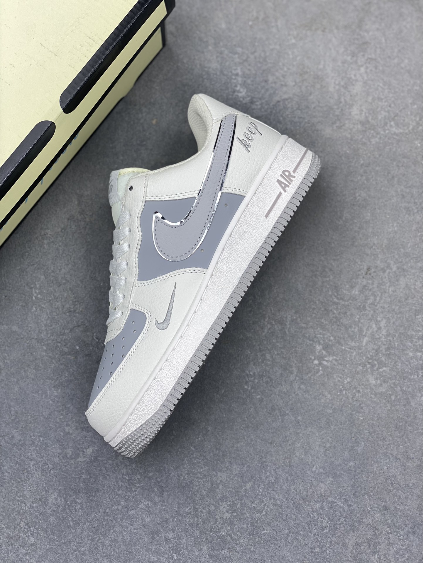 Nike Air Force 1 Low Sneakers - Classic Style, Superior Comfort, Perfect Fit 8 i1719351826 7679 1