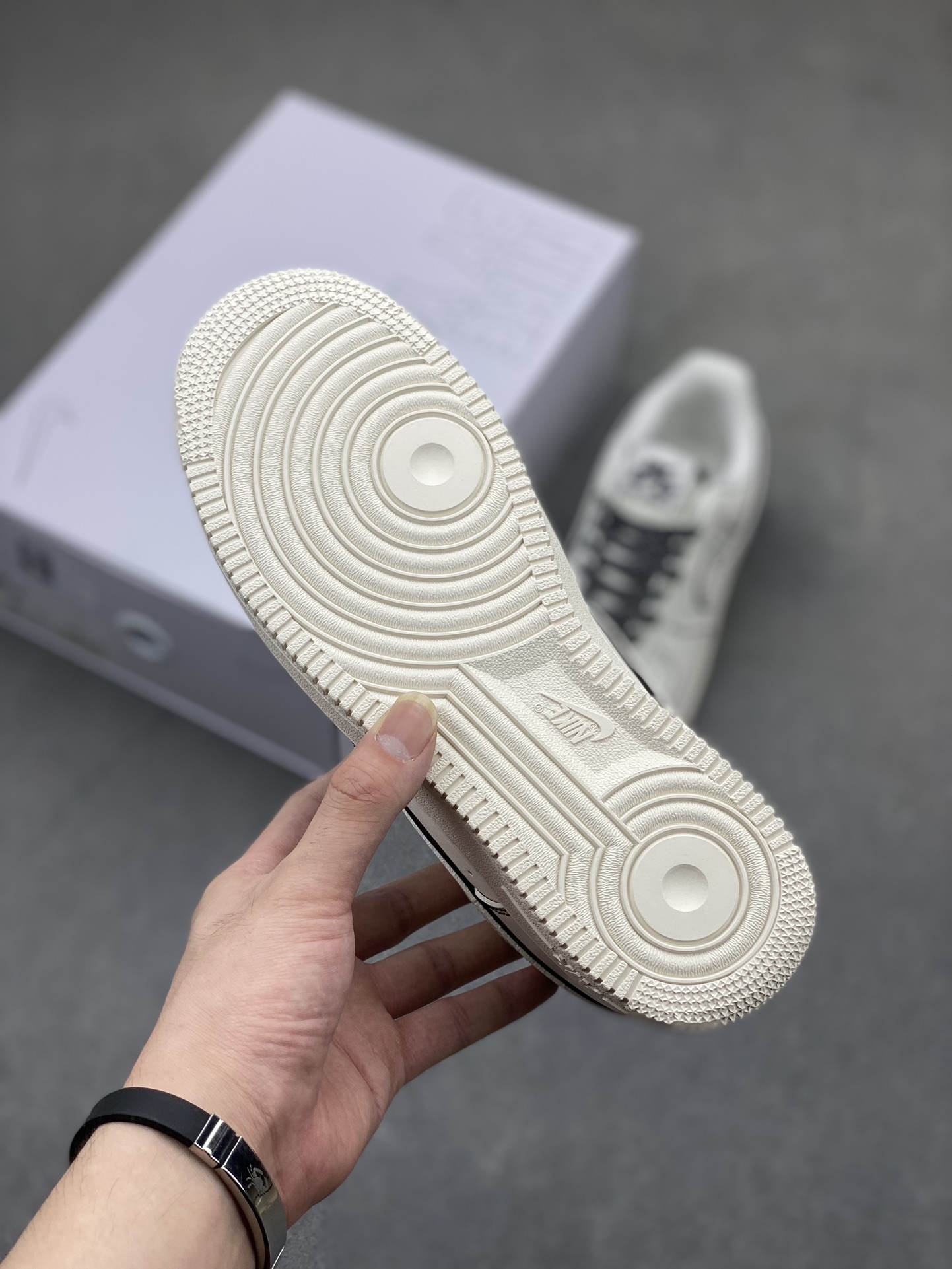 Nike Air Force 1 '07 Low White/Black Custom Sneakers - Premium Leather 7 i1719429178 9404 4