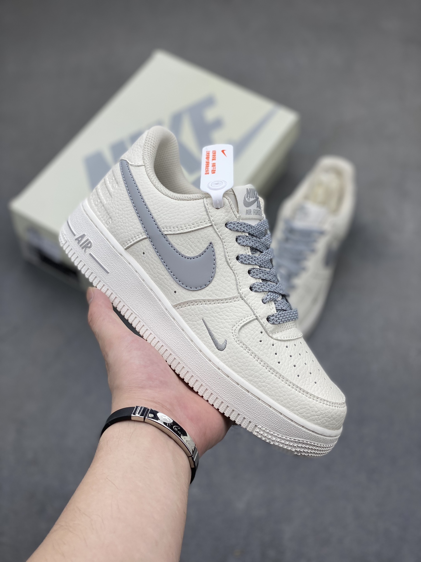 Nike Air Force 1 Low '07 White Grey Starry Sky - Full Palm Honeycomb 2 i1719429583 5010 0