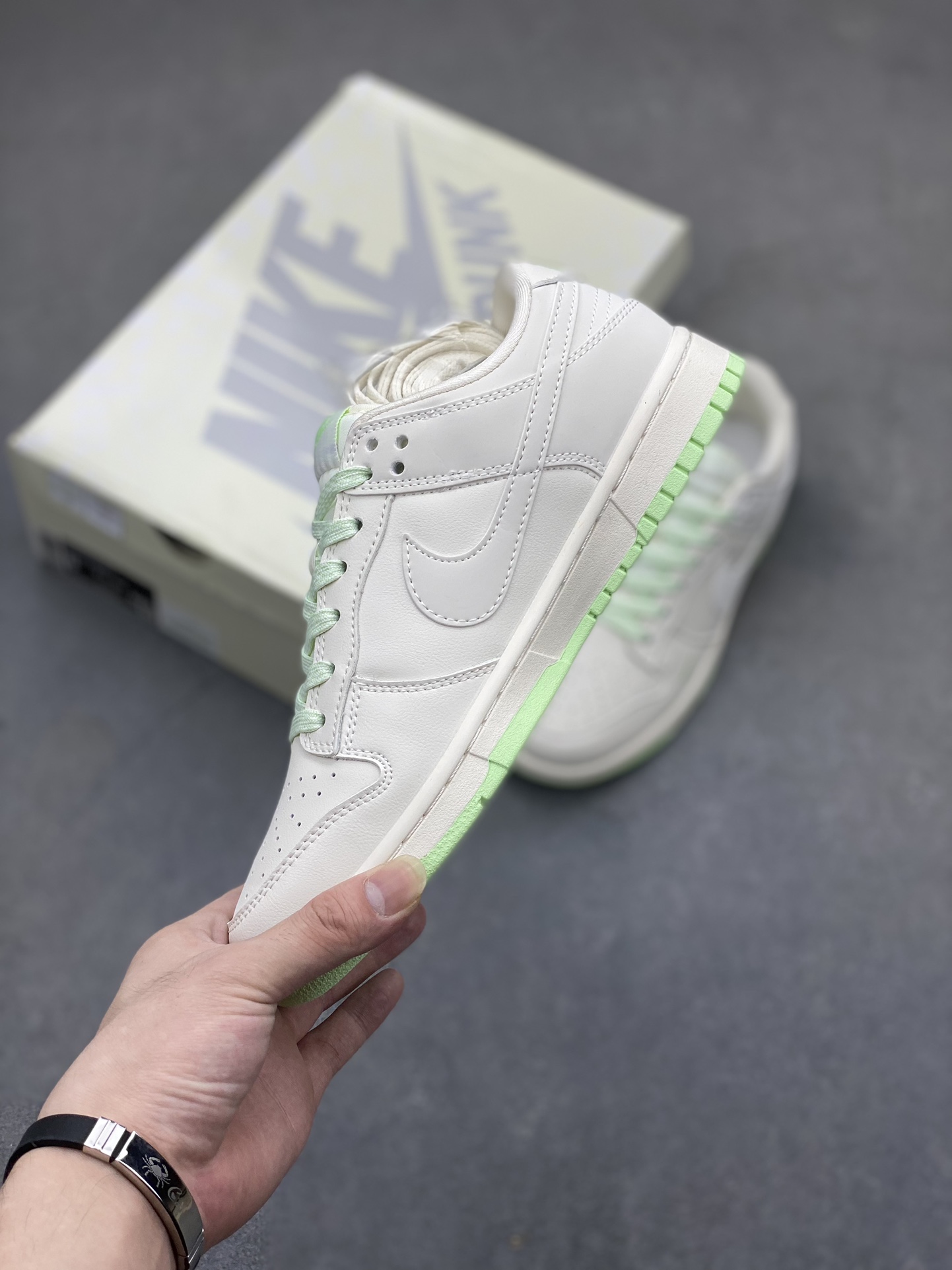 Nike SB Dunk Low Louis Vuitton Custom Sneakers - Premium Quality, Limited Edition 4 i1719431231 7177 4