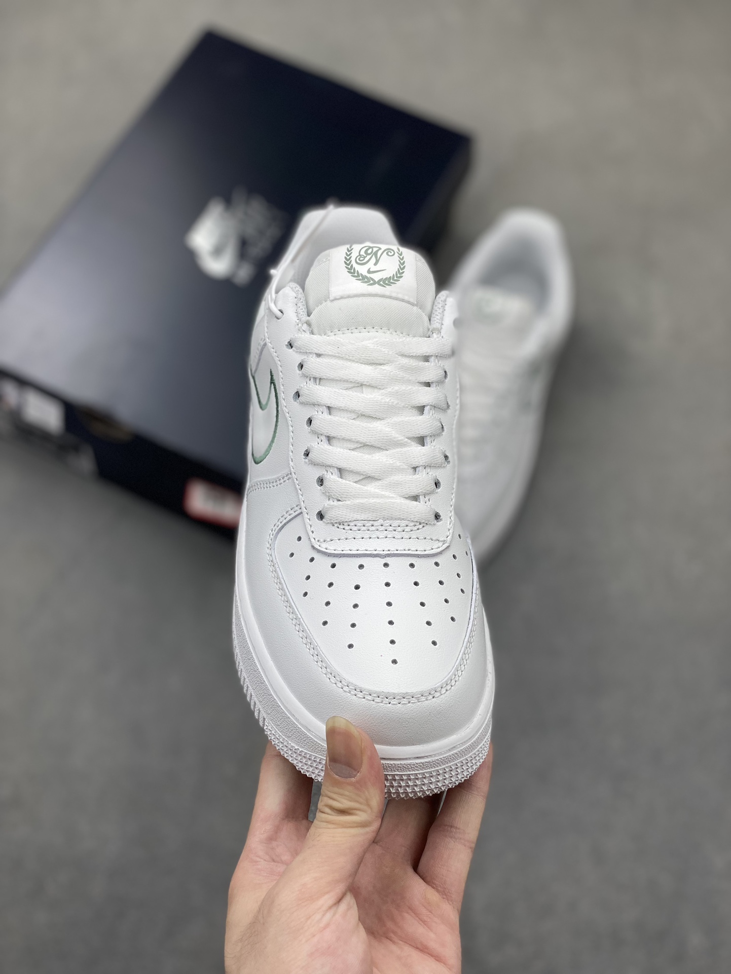 Nike Air Force 1 '07 Low White Green Casual Sneakers FN8349-100 3 i1719512993 7200 6