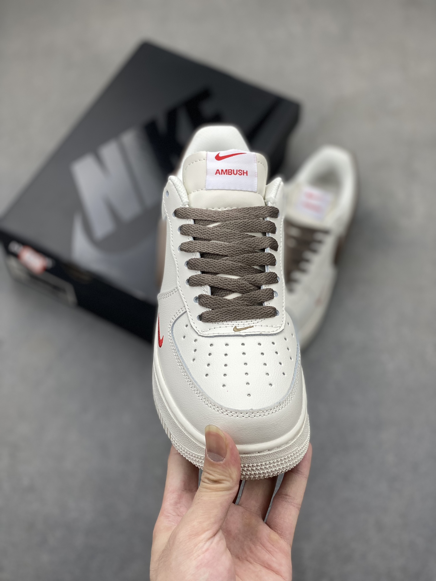 Nike Air Force 1 Low '07 - Iconic Style, Premium Comfort, and Lasting Durability 3 i1719513159 310 4