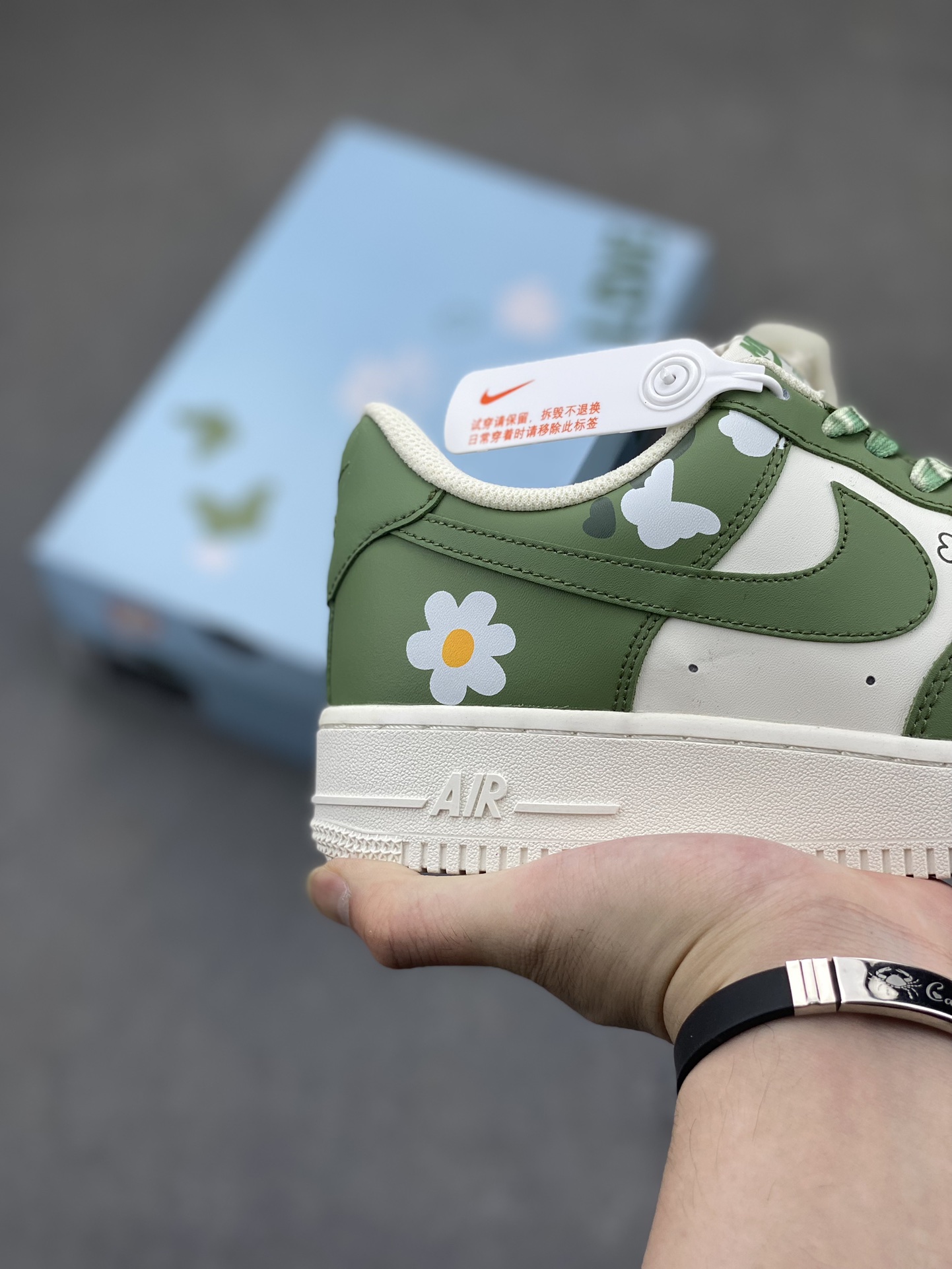 Nike Air Force 1 Low '07 Olive Green Custom Anime Casual Sneakers 6 i1719599130 5745 4