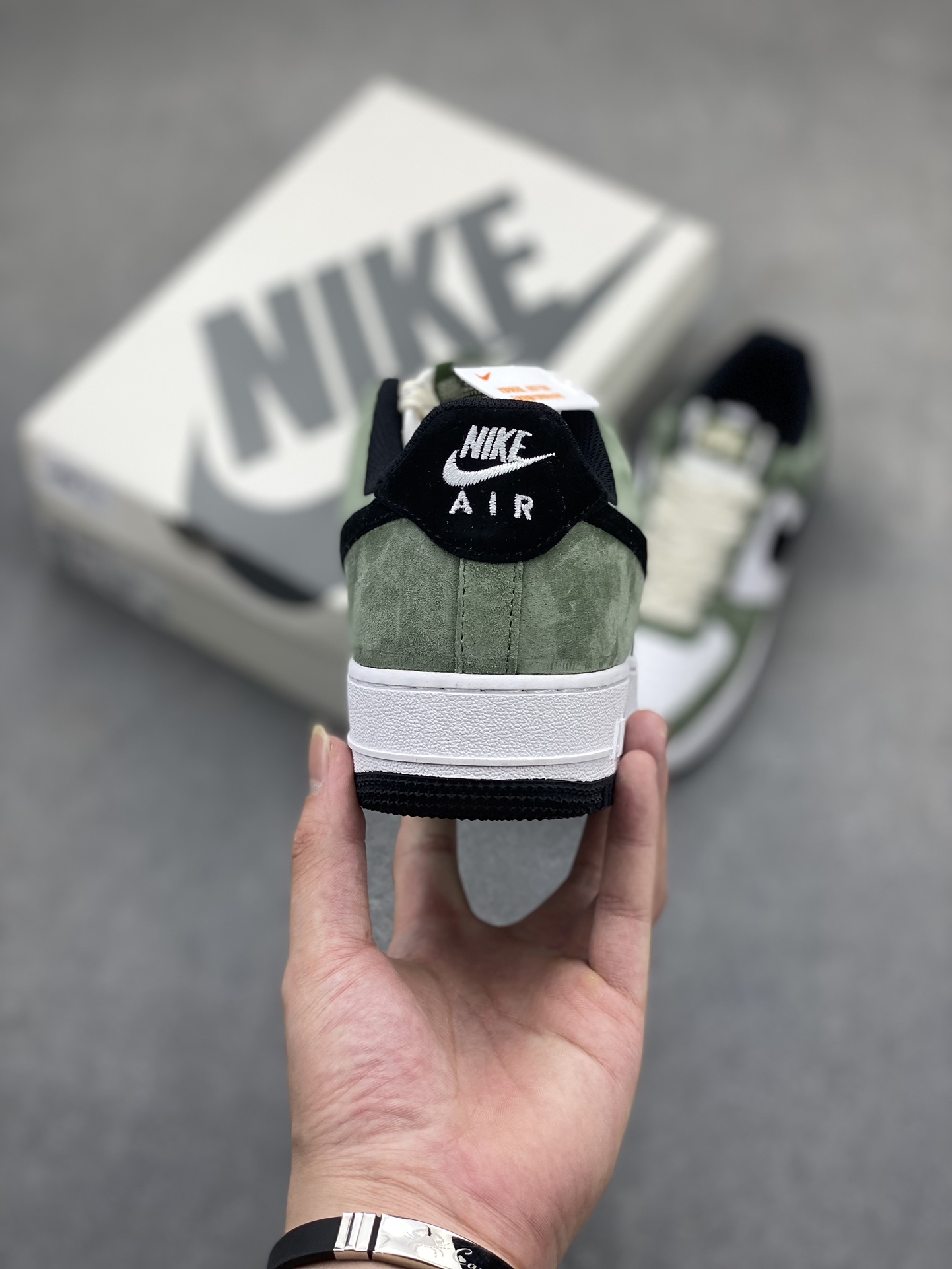 Nike Air Force 1 Low Olive Suede Casual Sneakers DV0788-114 5 i1719607747 6941 4