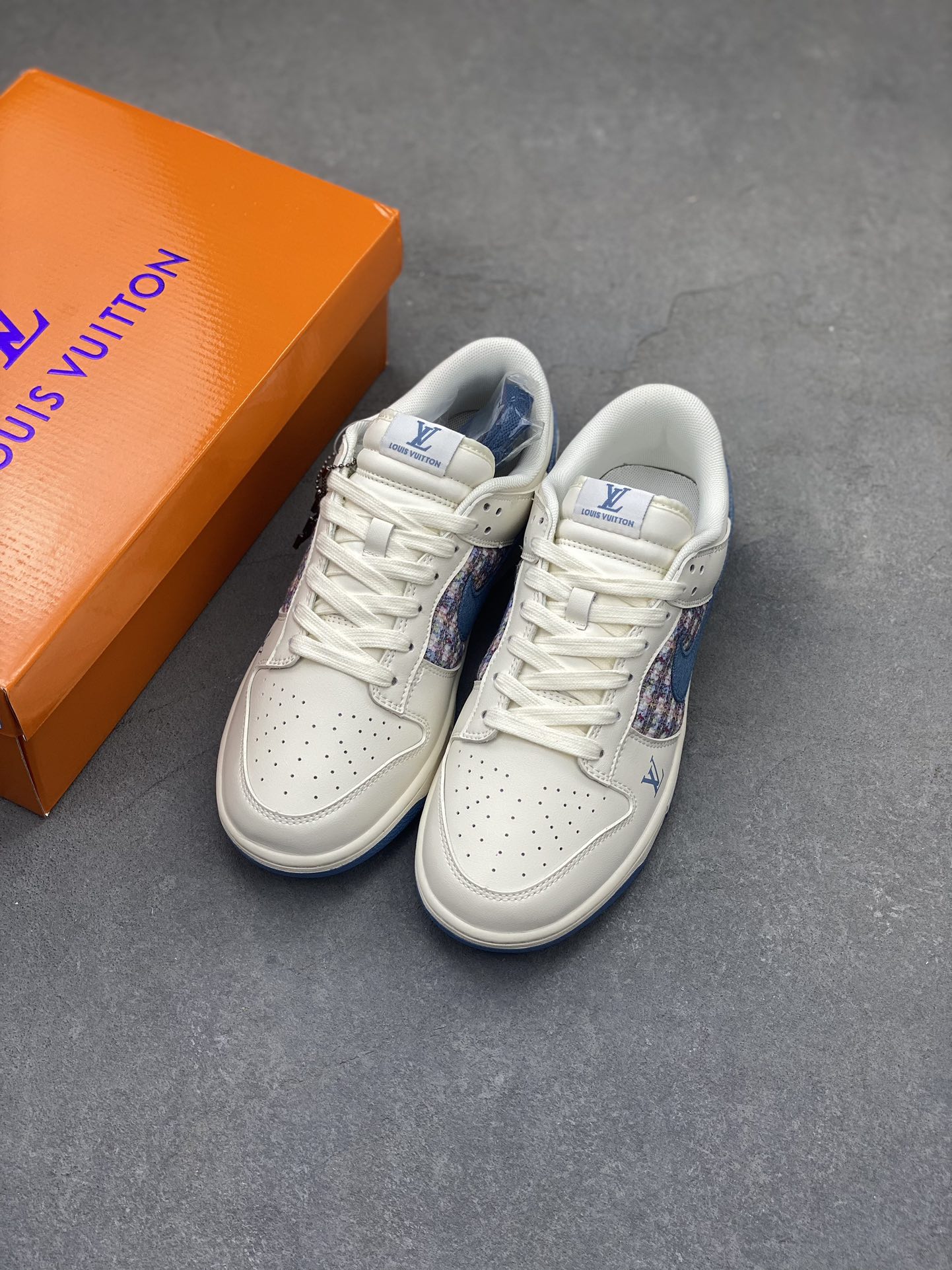 Nike SB Dunk Low Louis Vuitton Collab Sneakers - Premium Casual Skate Shoes 9 i1719861827 3261 0