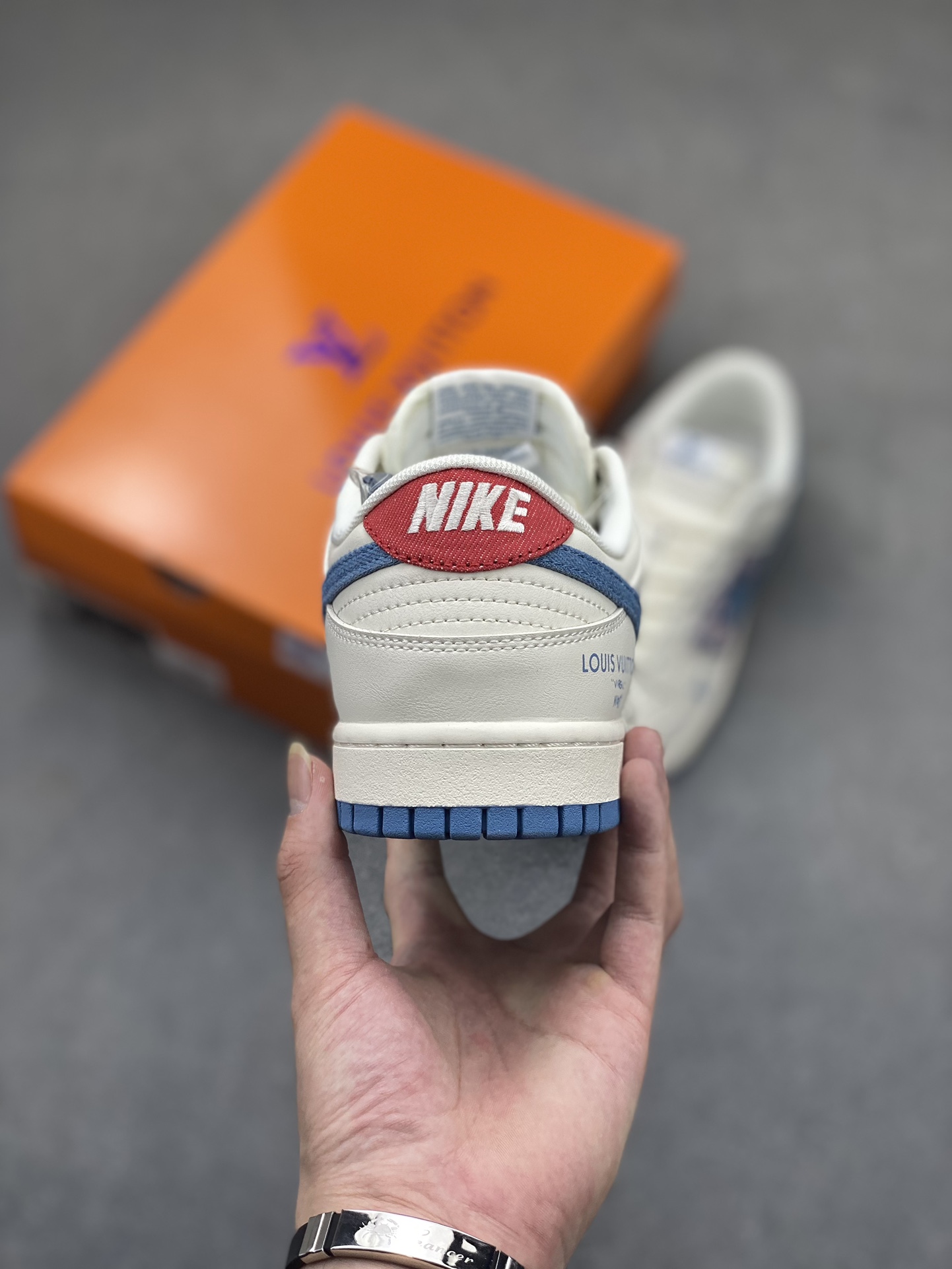Nike SB Dunk Low Louis Vuitton Collab Sneakers - Premium Casual Skate Shoes 5 i1719861827 3873 6