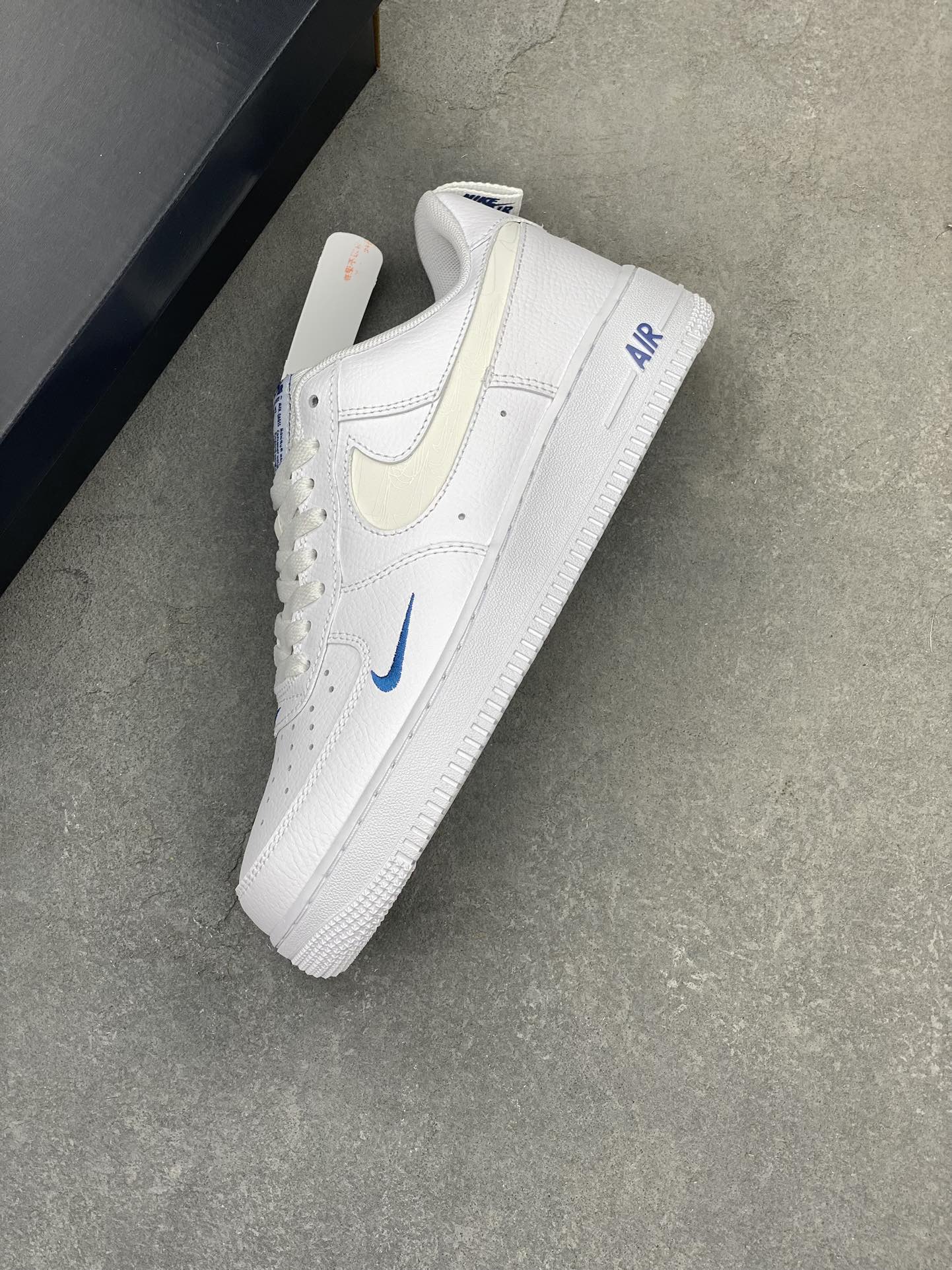 Nike Air Force 1 Reflective Swoosh White Blue FB8971-100 Sneakers 8 i1720547661 4196 1