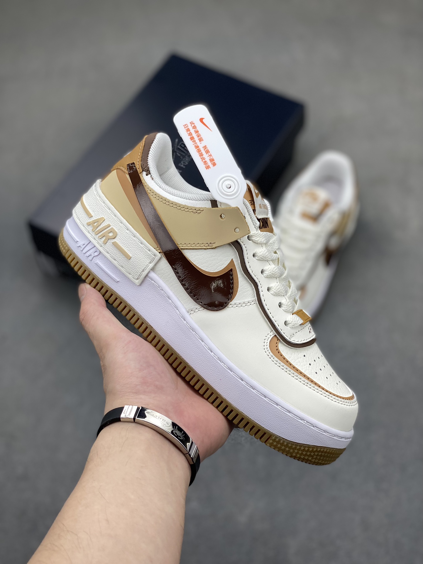 Nike Air Force 1 Shadow Low-Top Sneakers - Lightweight & Versatile 2 i1720547752 5428 8