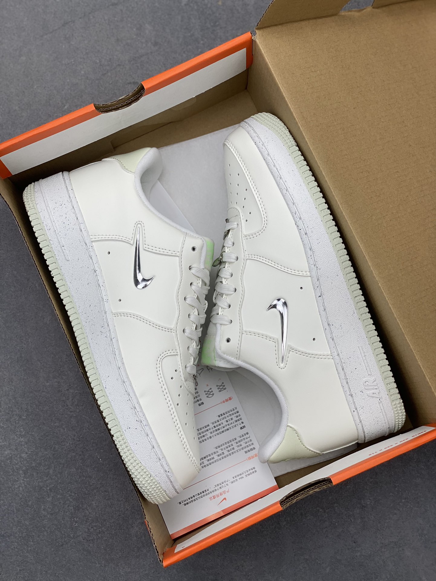 Nike Air Force 1 '07 Low White Sneakers with Air Cushion - FN8540-100 10 i1720548125 1361 6