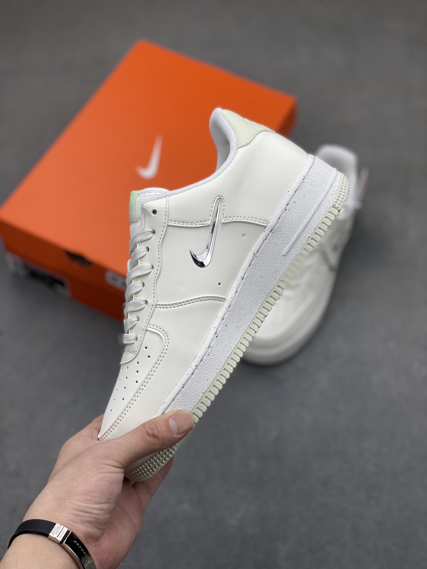 Nike Air Force 1 '07 Low White Sneakers with Air Cushion - FN8540-100 4 i1720548125 3636 8