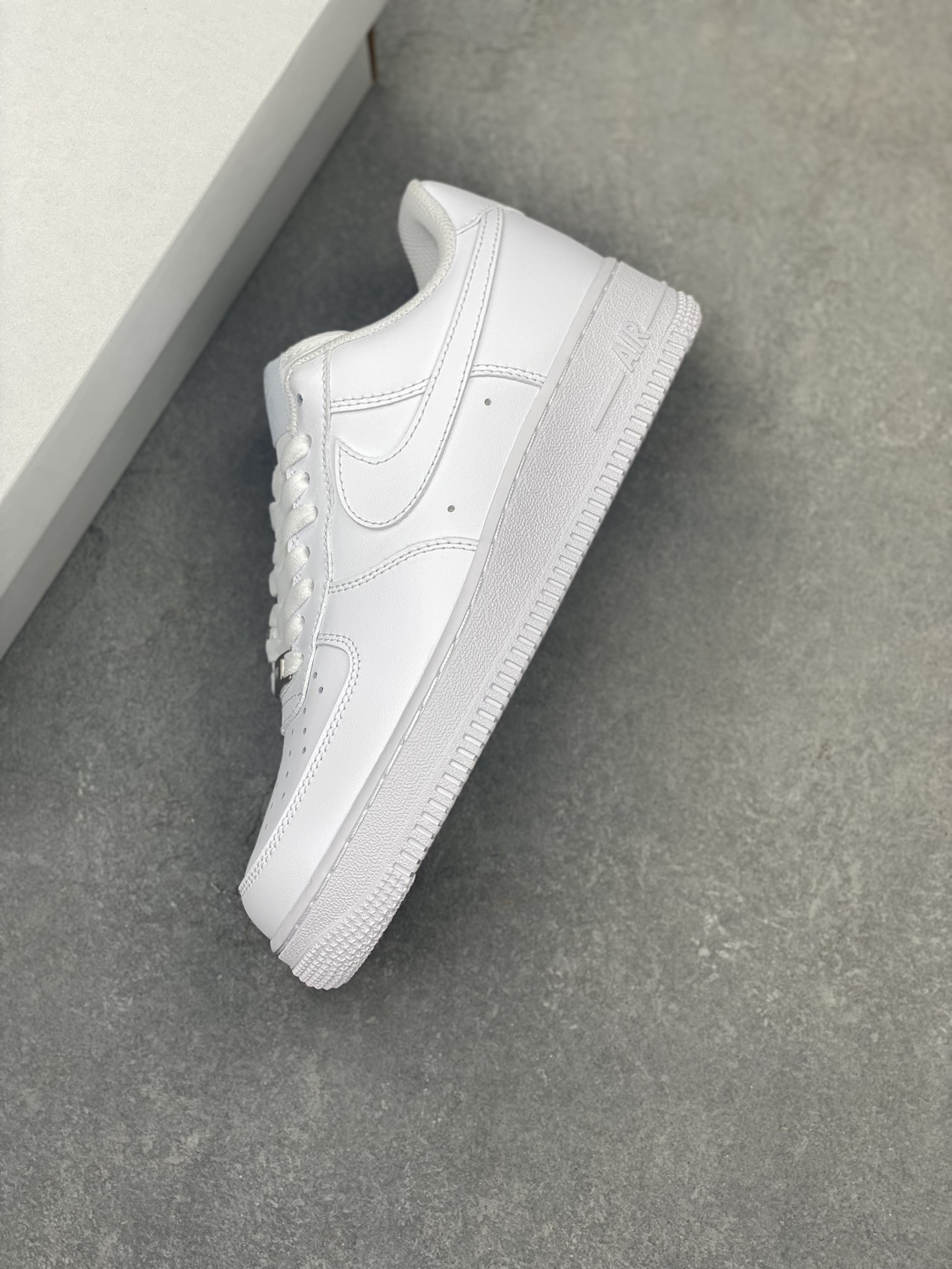 Nike Air Force 1 Mid '07 White (315122-111) Classic Sneakers 8 i1720645265 1897 0