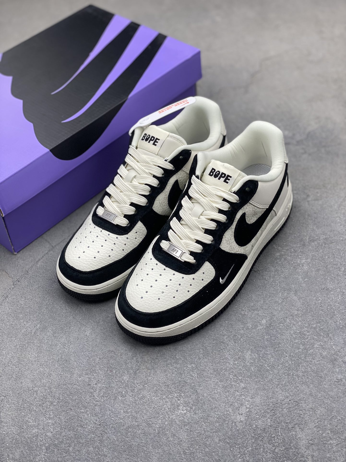 Nike Air Force 1 '07 Low BAPE 9 i1720728092 3326 3