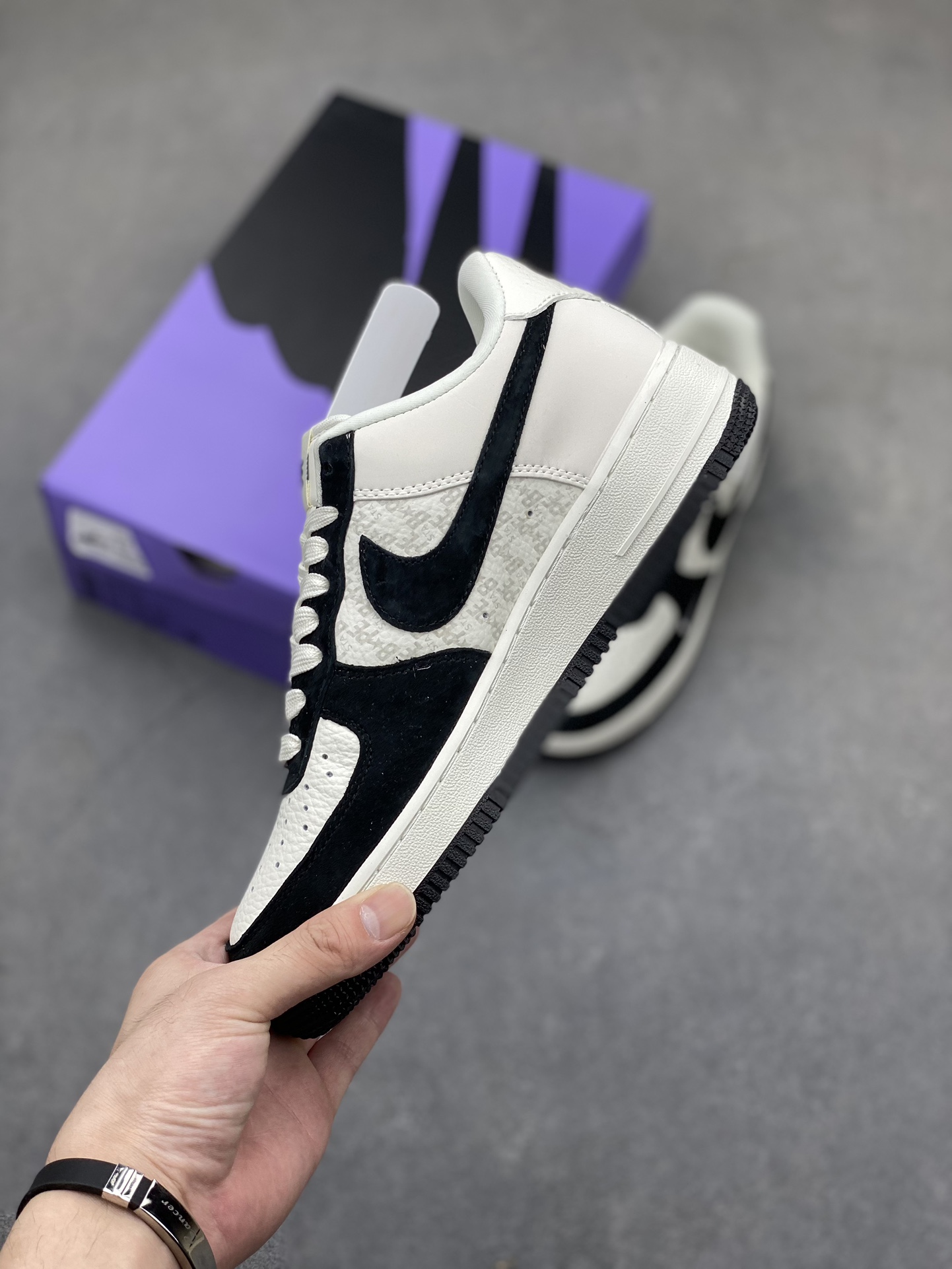 Nike Air Force 1 '07 Low BAPE 4 i1720728092 8946 7